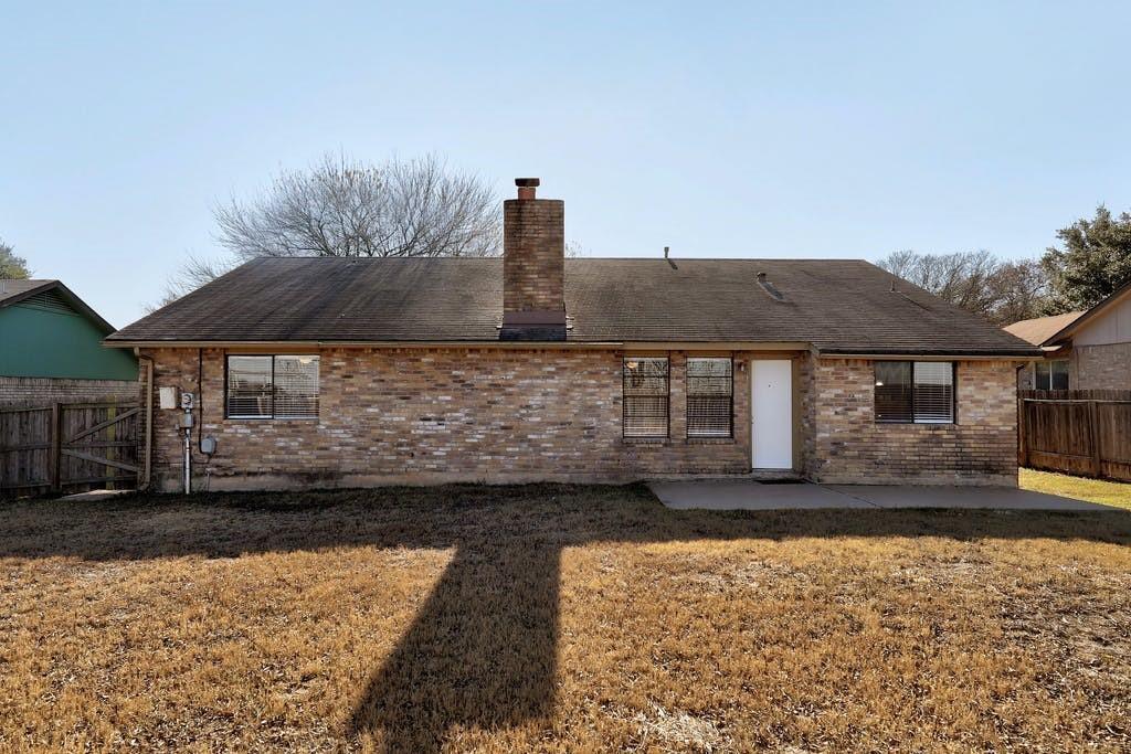 1214 Doonesbury Dr Property Photo 23