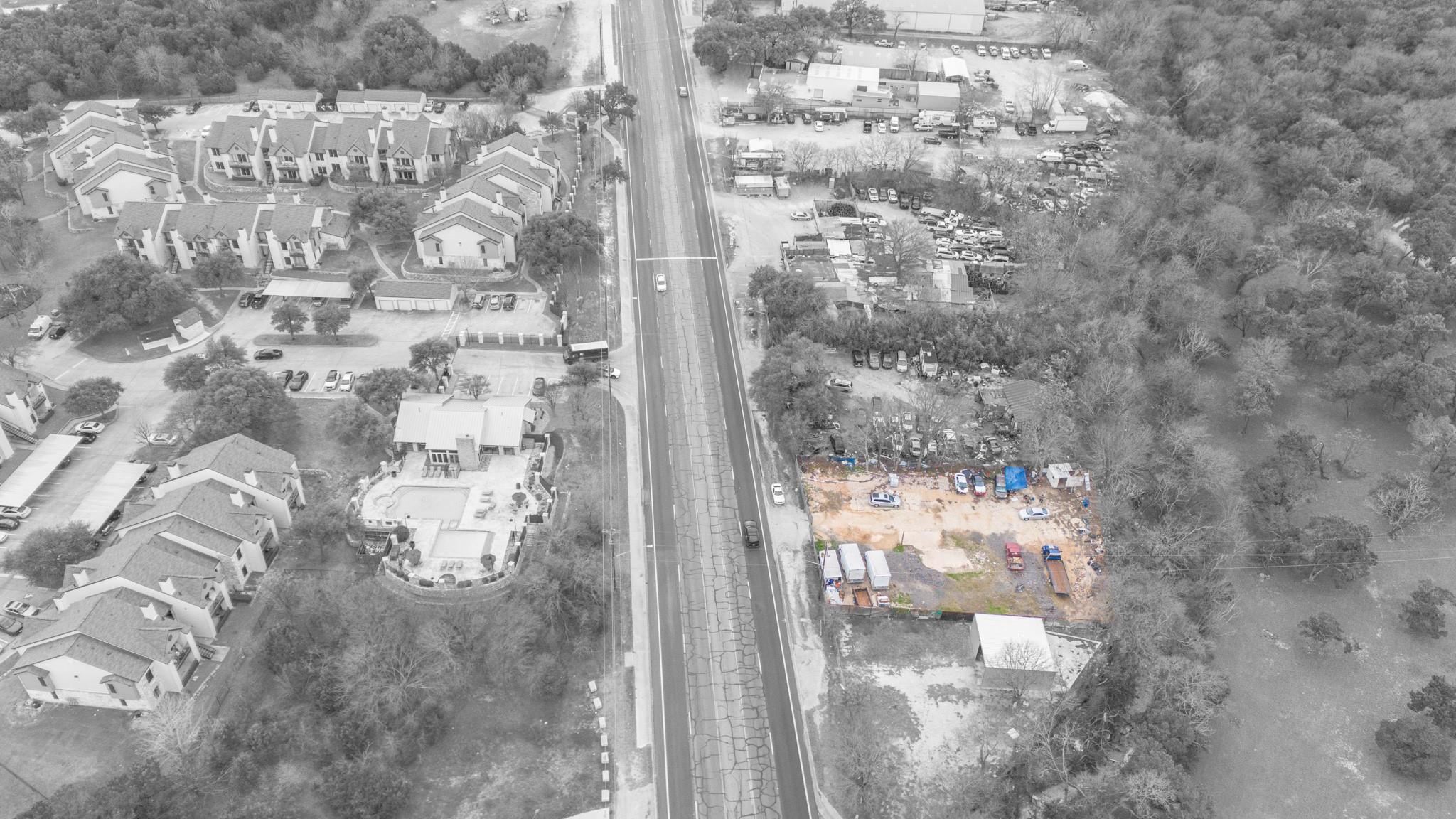 12046 N Lamar Blvd Property Photo 5