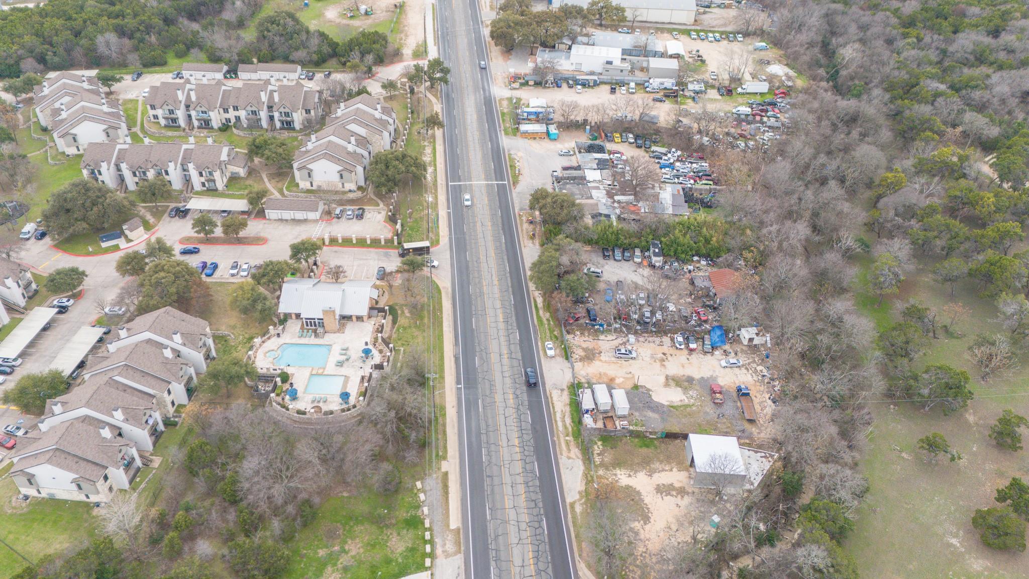 12046 N Lamar Blvd Property Photo 6