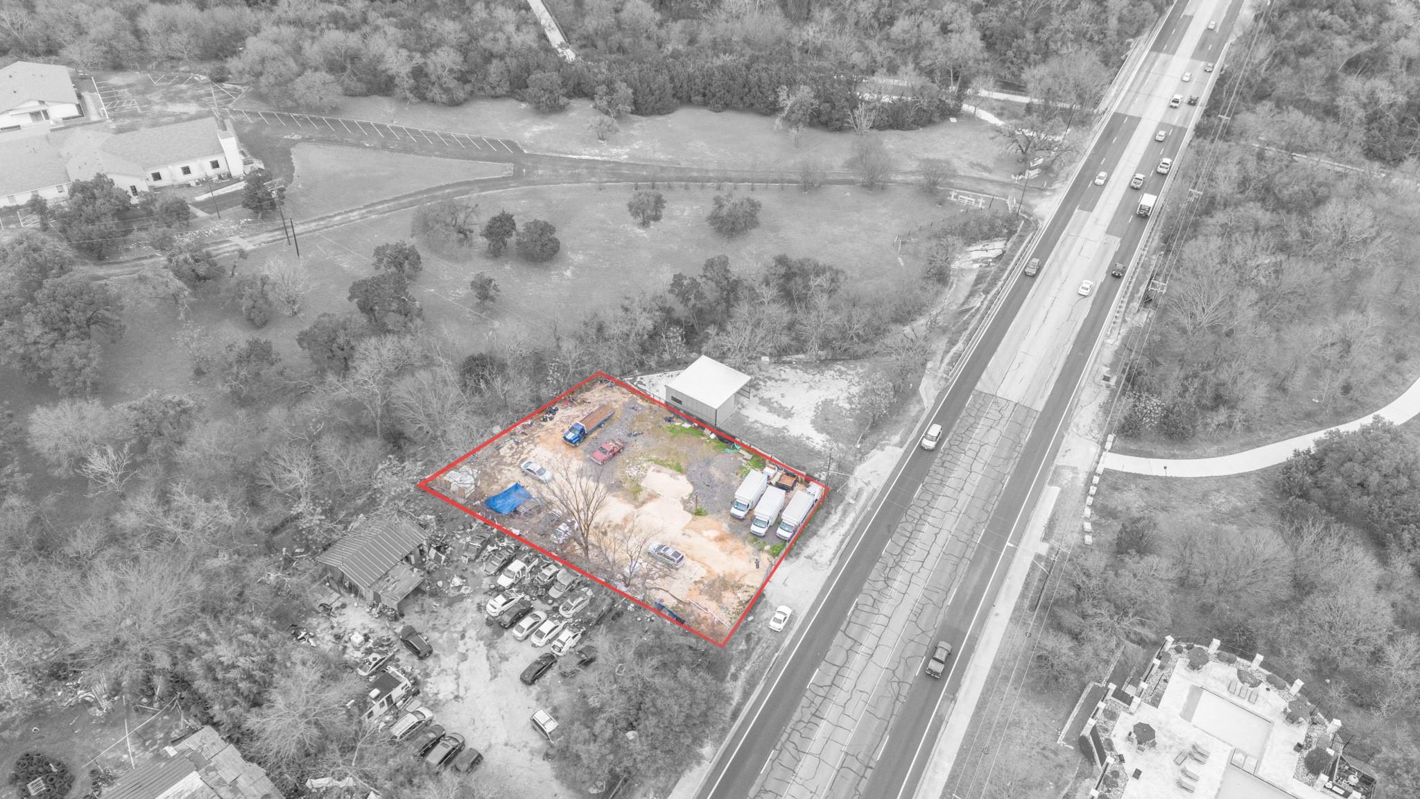 12046 N Lamar Blvd Property Photo 10