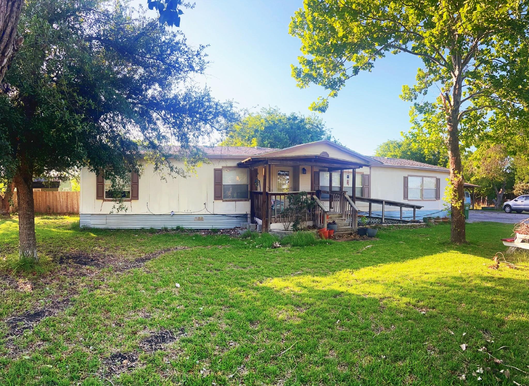 108 Ridgeview Dr Property Photo 1