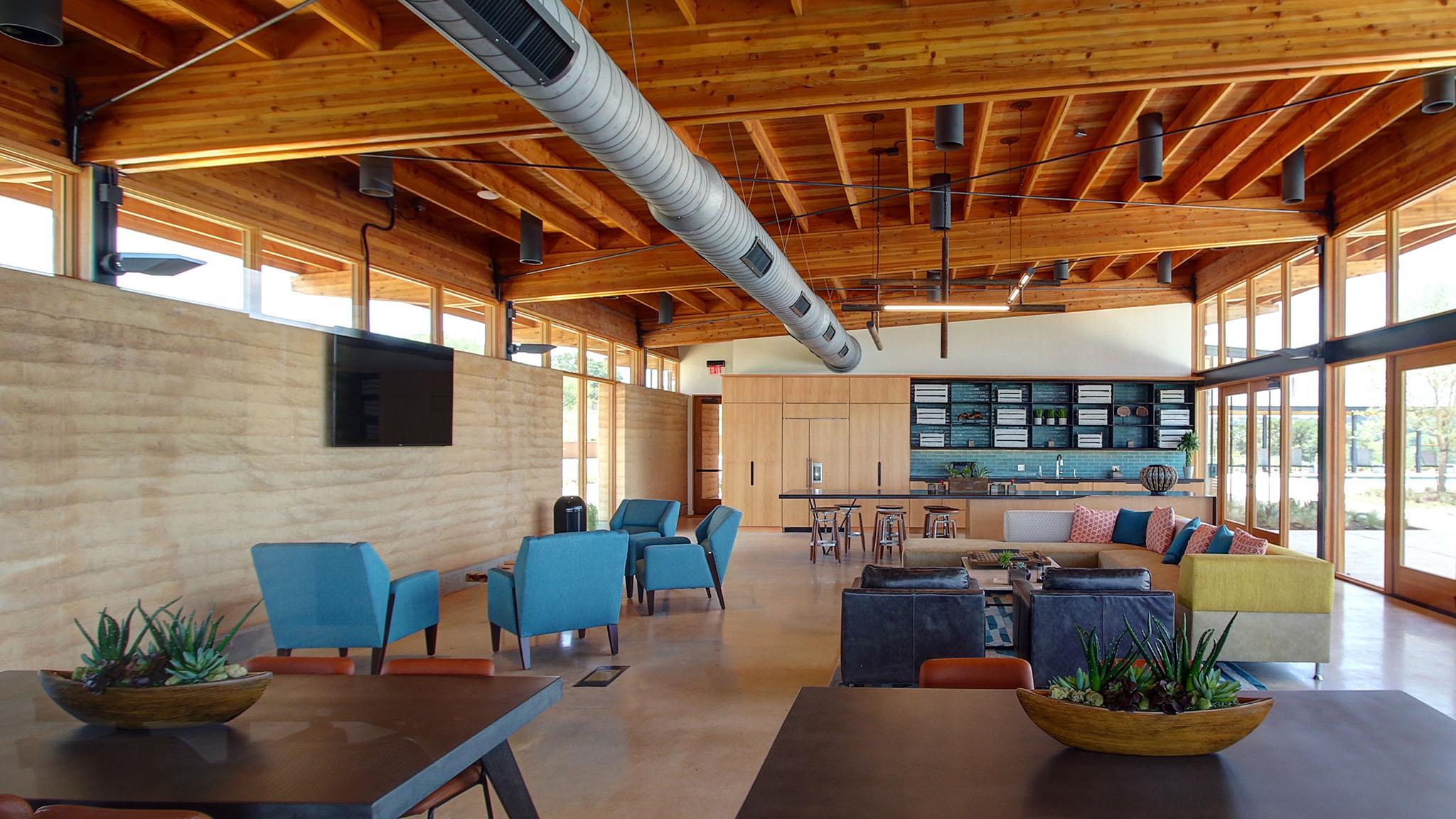 501 Sundance Rdg Property Photo 9