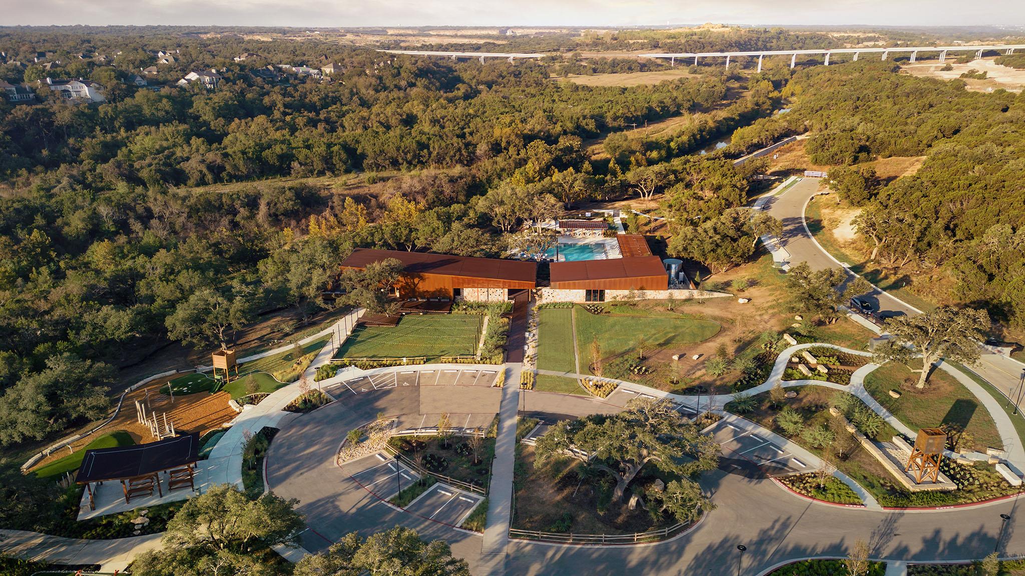 501 Sundance Rdg Property Photo 17