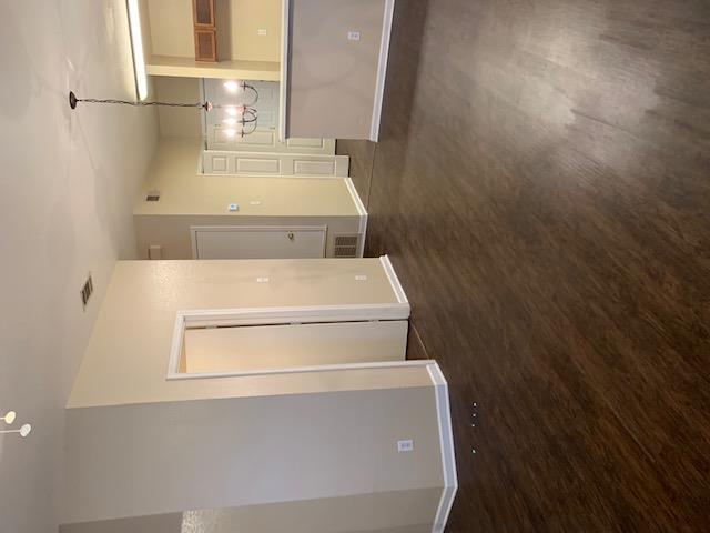 3003 Whisper Oaks Ln #b Property Photo 3