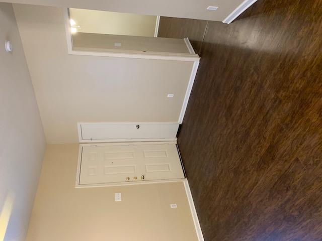 3003 Whisper Oaks Ln #b Property Photo 4
