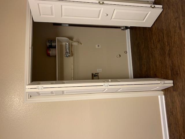 3003 Whisper Oaks Ln #b Property Photo 7