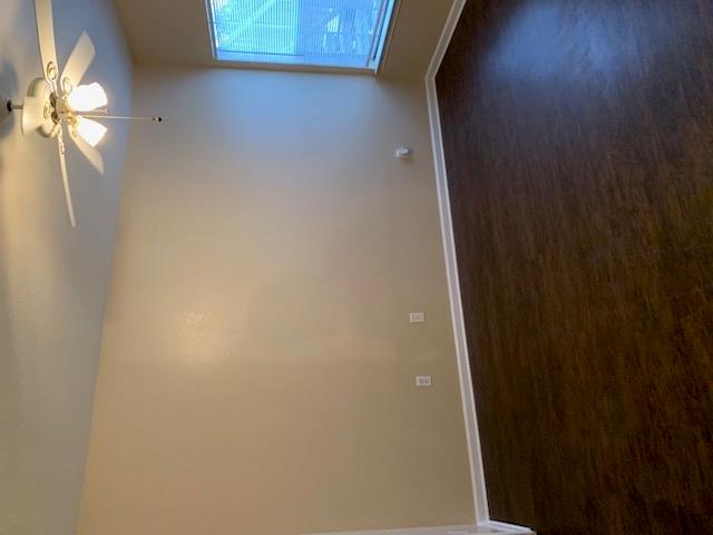 3003 Whisper Oaks Ln #b Property Photo 8