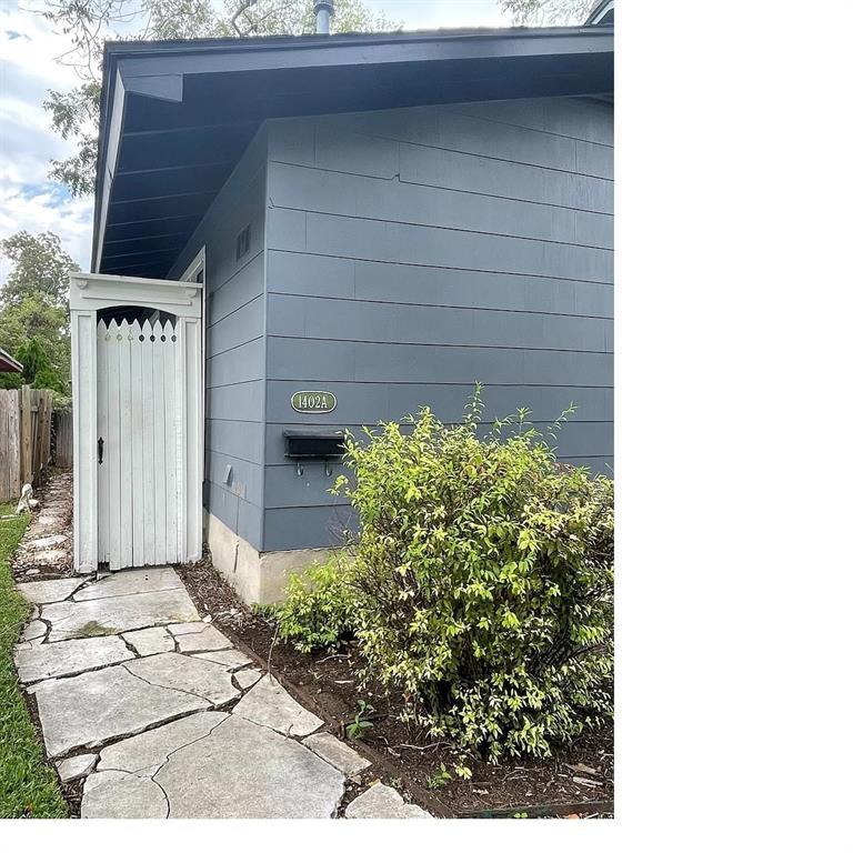 1402 Laurel St #a Property Photo 2