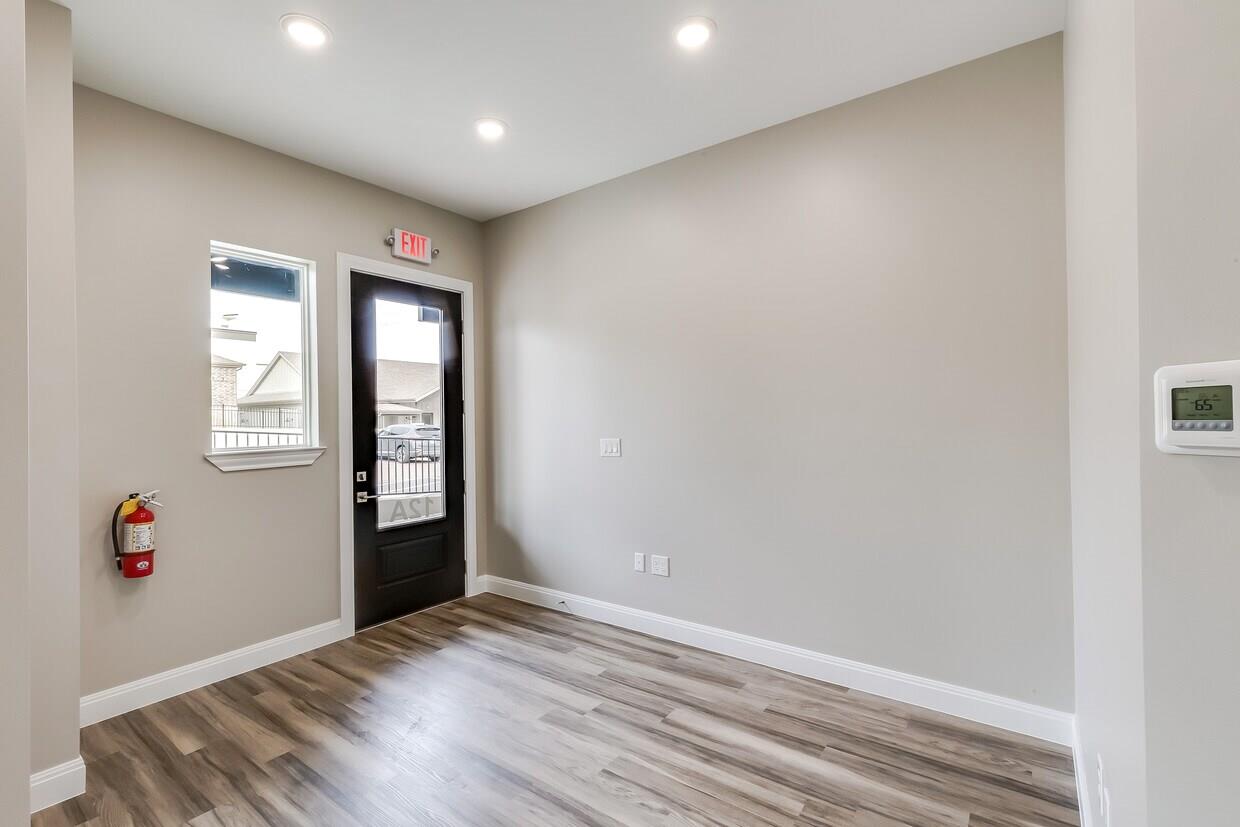 2901 Caballo Ranch Blvd #12a Property Photo 6