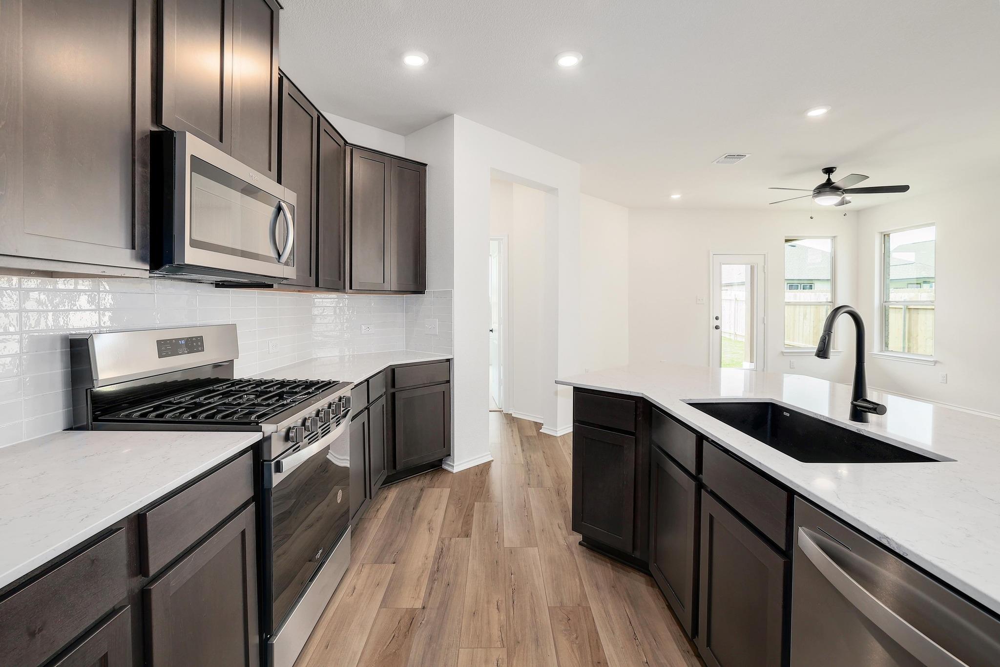 4923 Mozzafiato Ln Property Photo 10
