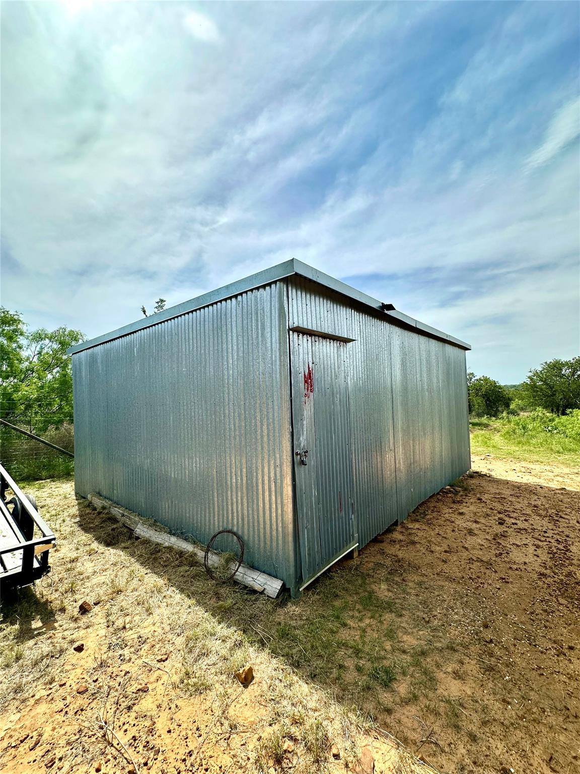 392 County Road 230 Property Photo 32