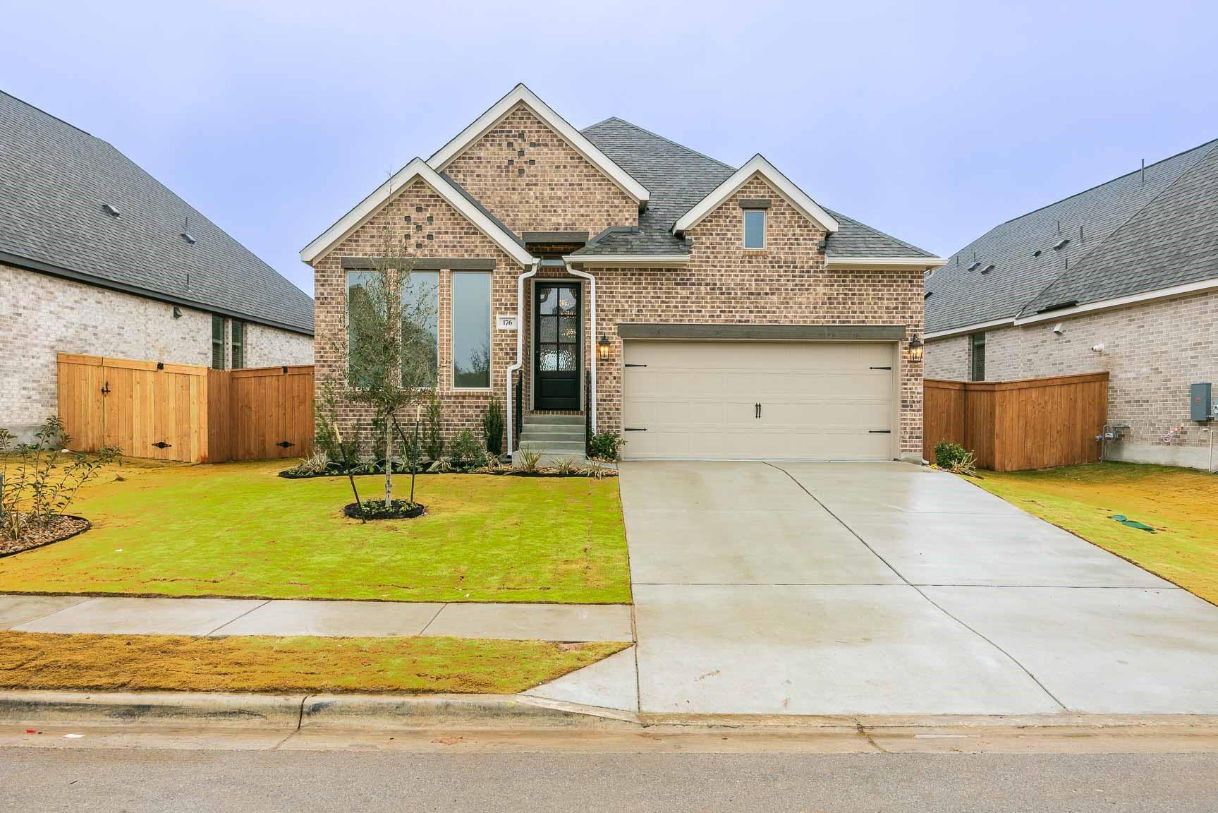 176 Plumbago Loop Property Photo 12