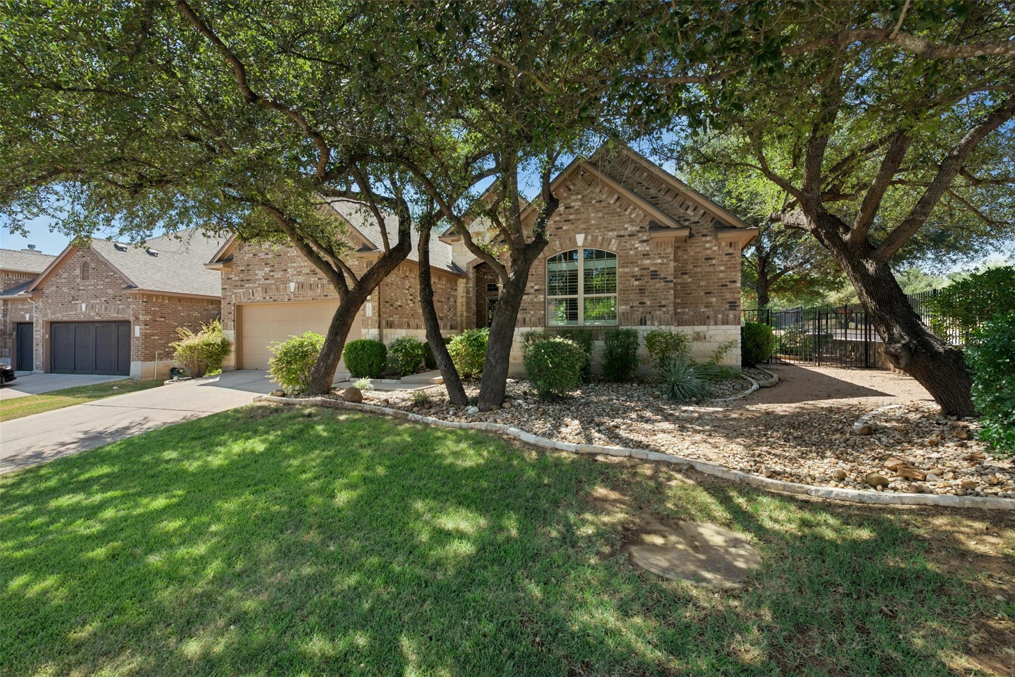 15612 Pontic Pass Property Photo 1
