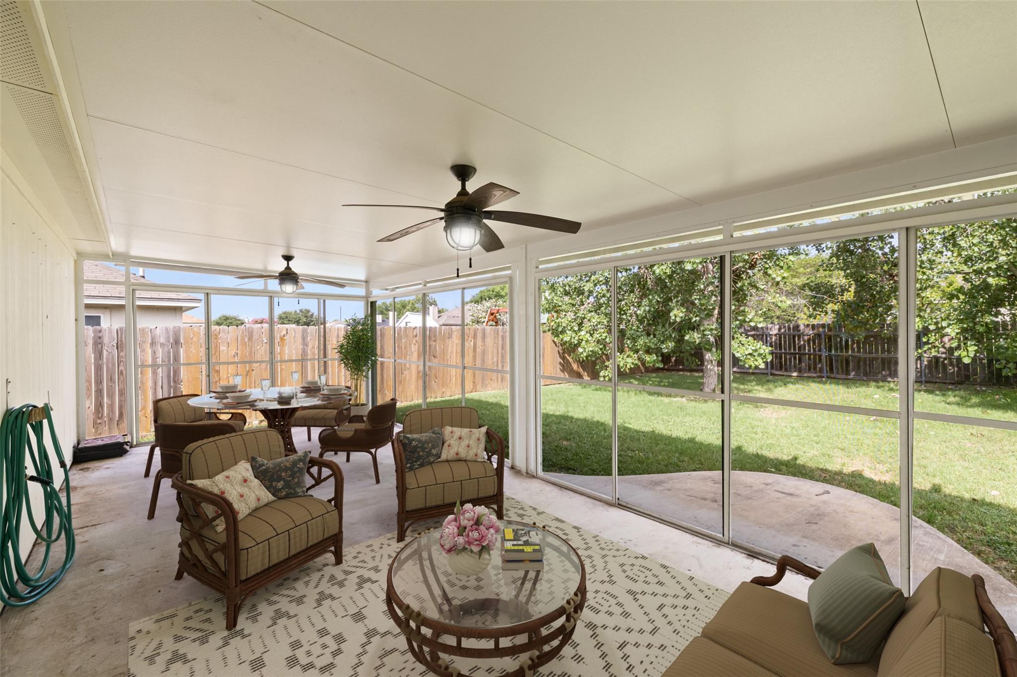 1706 Wood Creek Dr Property Photo 1