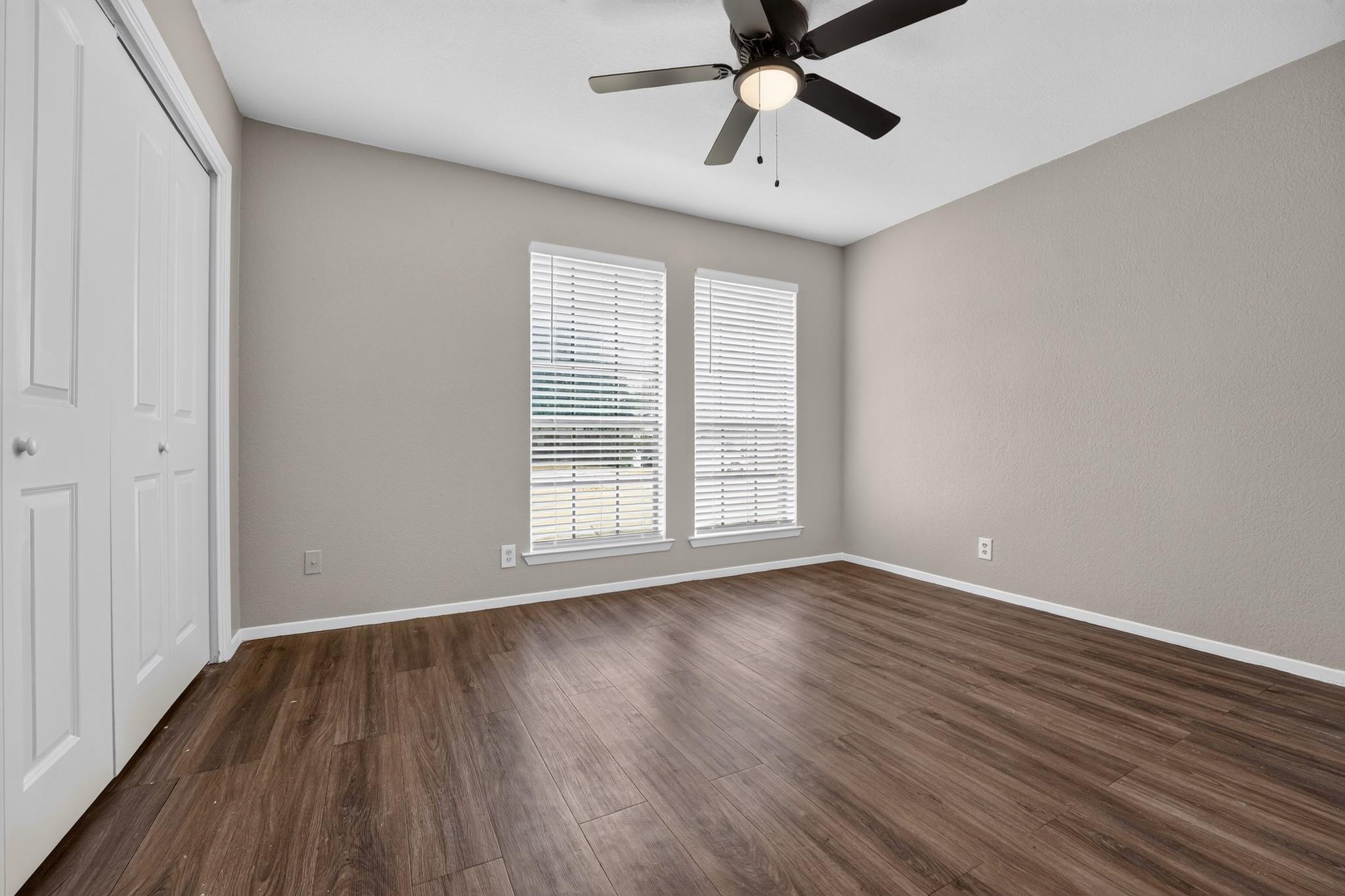 1509 Taron Dr Property Photo 19