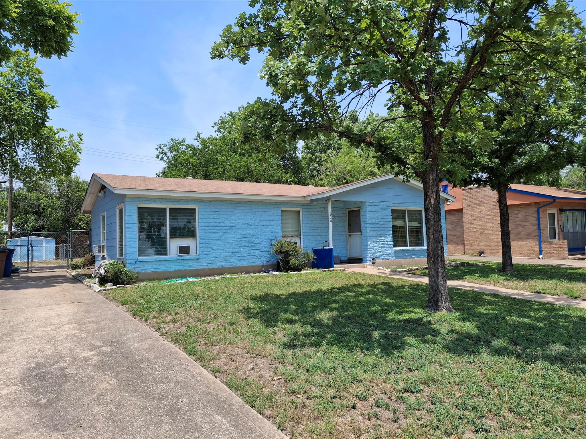 7520 Delafield Ln Property Photo