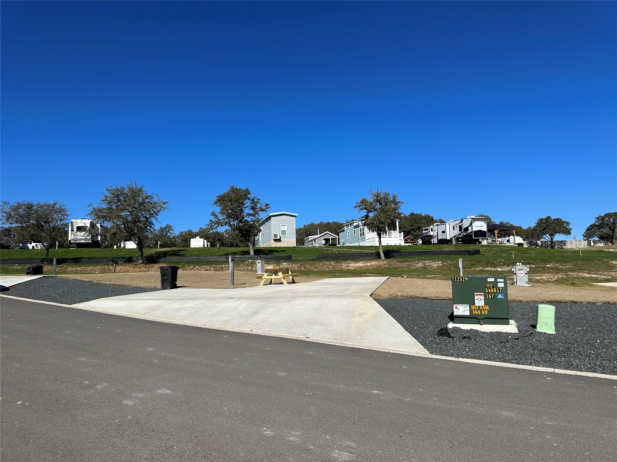 5386 Ranch Road 1376 None #31 Property Photo 3