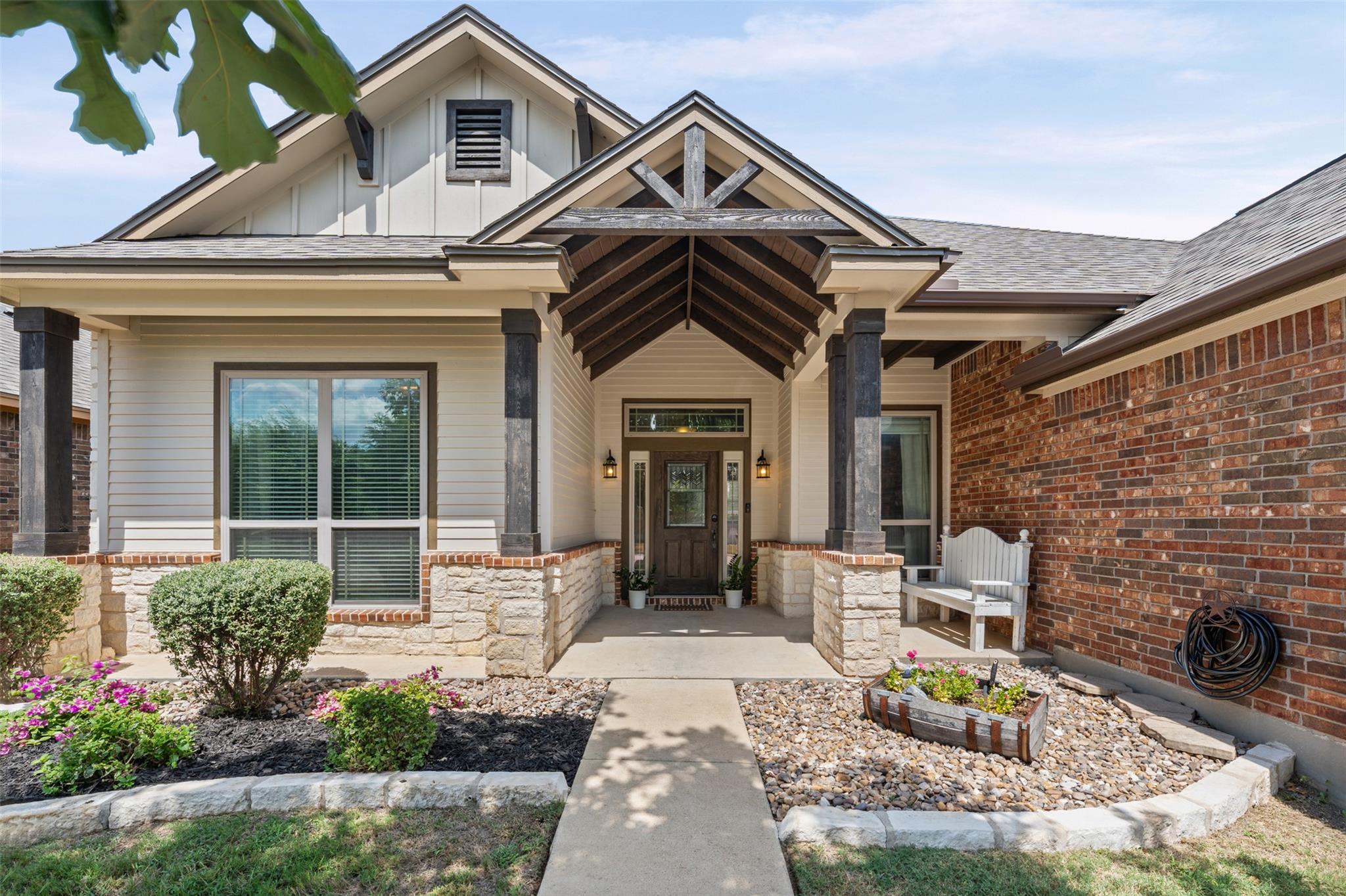 616 Copper Ridge Loop Property Photo 1