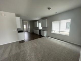 157 Mammoth Dr Property Photo 4