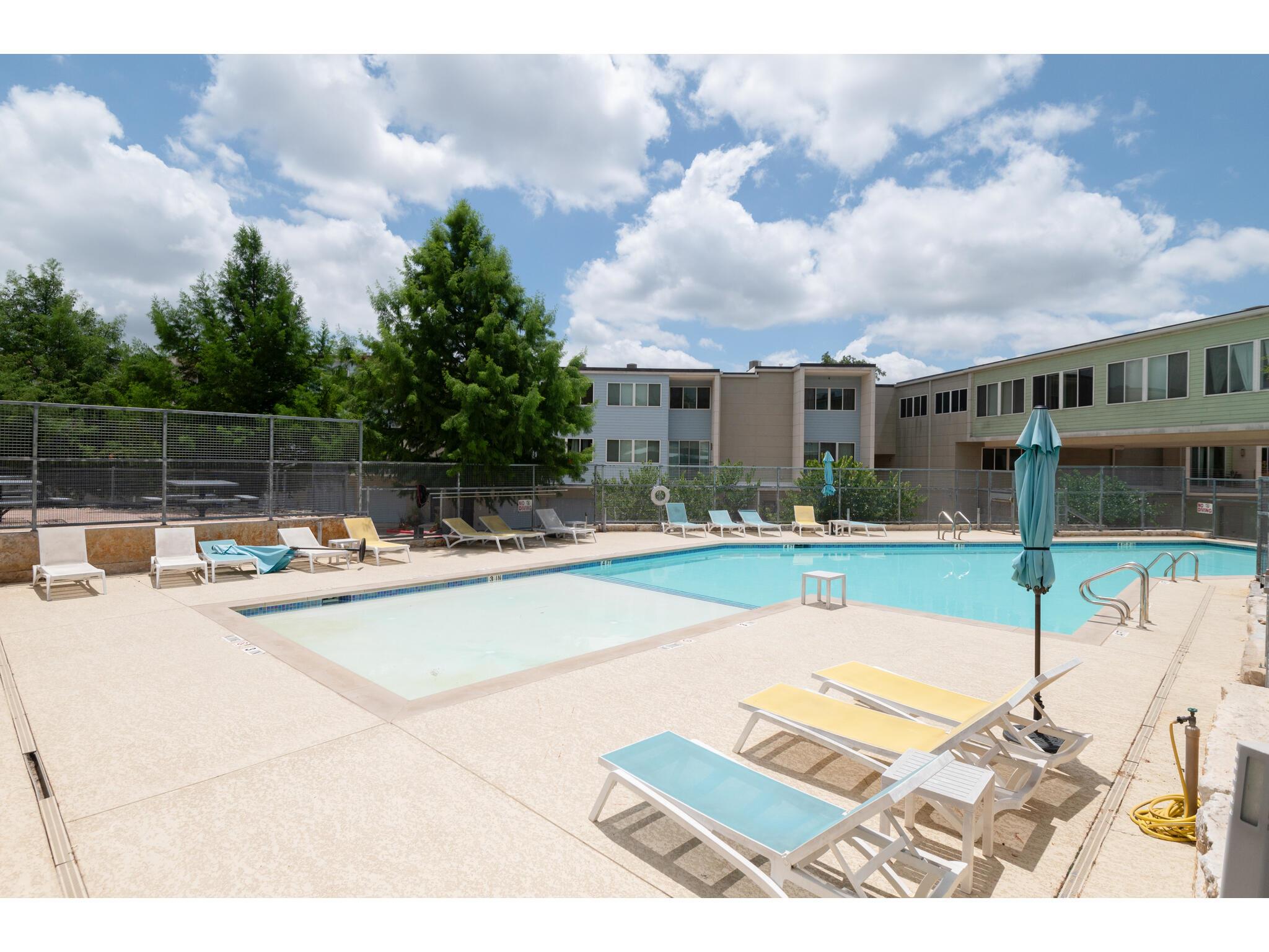 604 N Bluff Dr 125 Property Photo 21