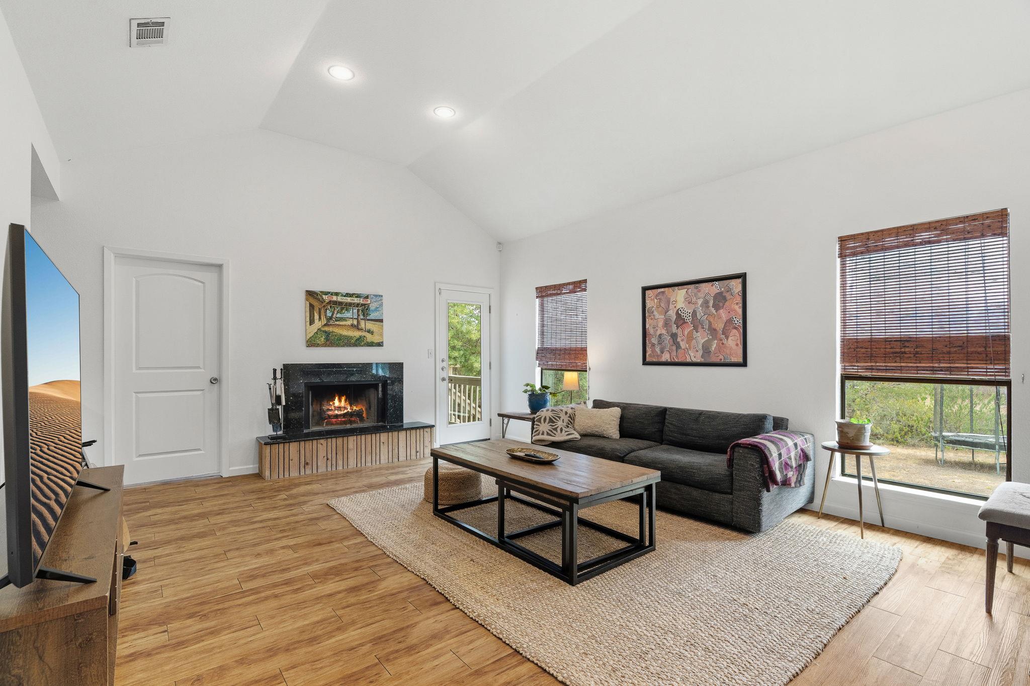 8501 Persimmon Grv Property Photo 21