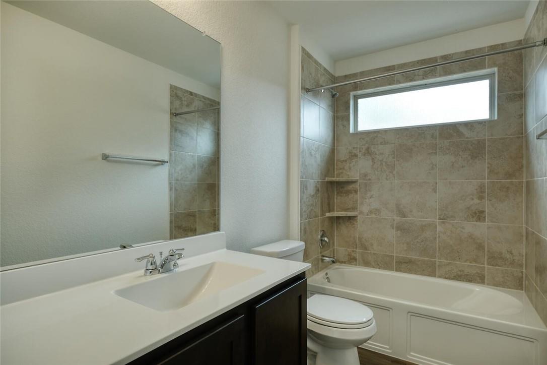 1424 Chad Dr Property Photo 10