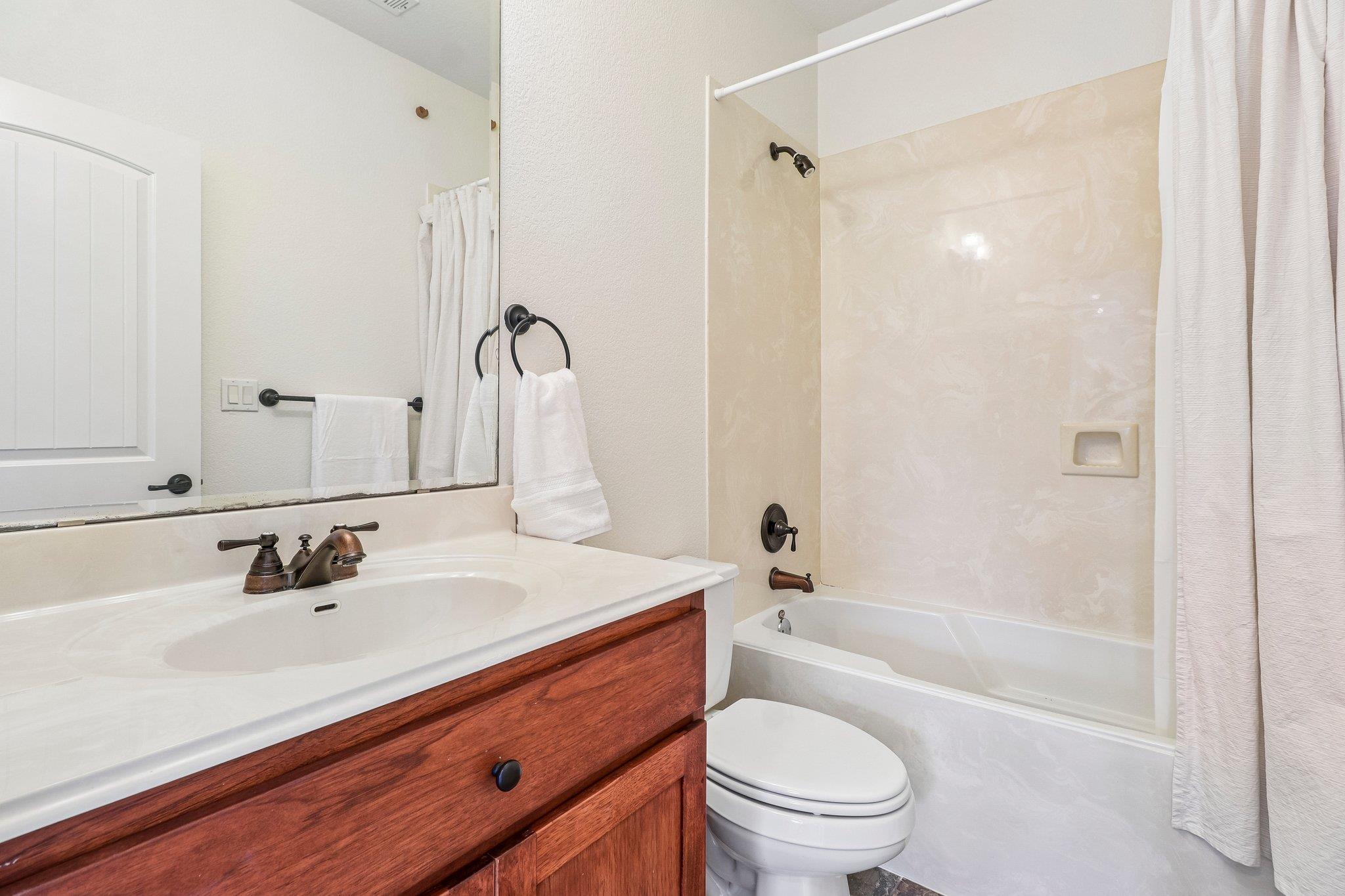 6805 Lantern View Dr Property Photo 24