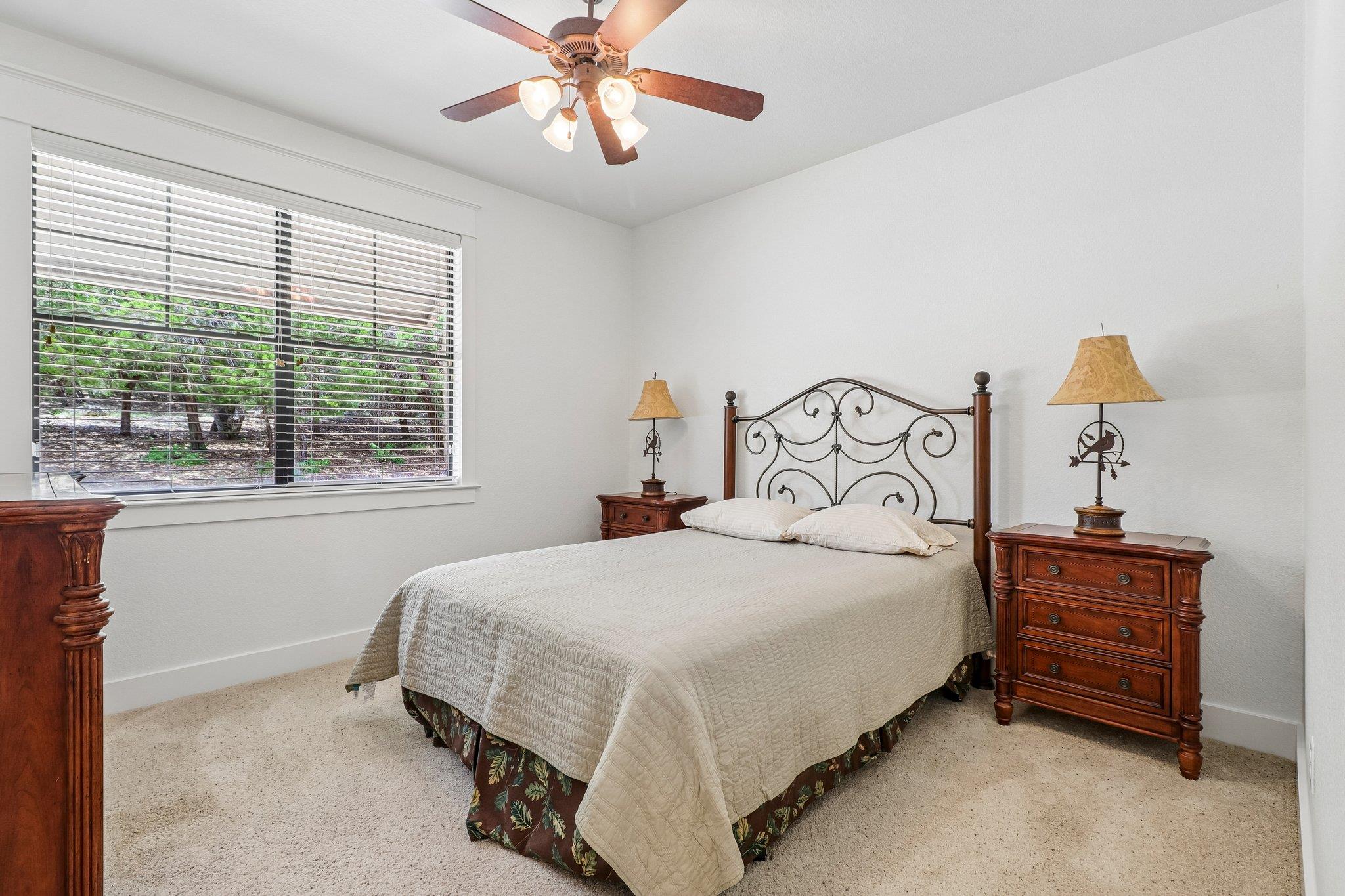 6805 Lantern View Dr Property Photo 27