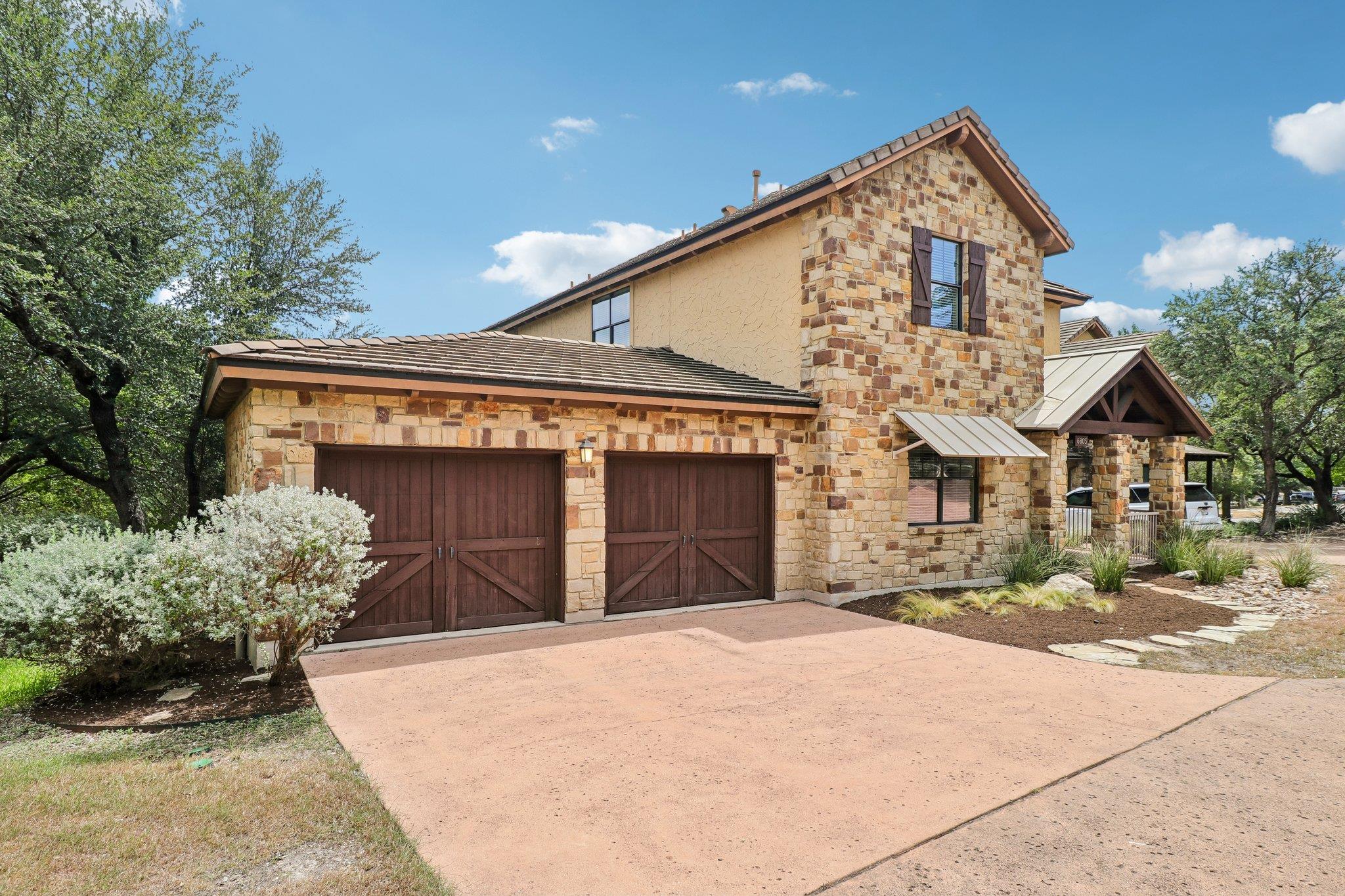 6805 Lantern View Dr Property Photo 29