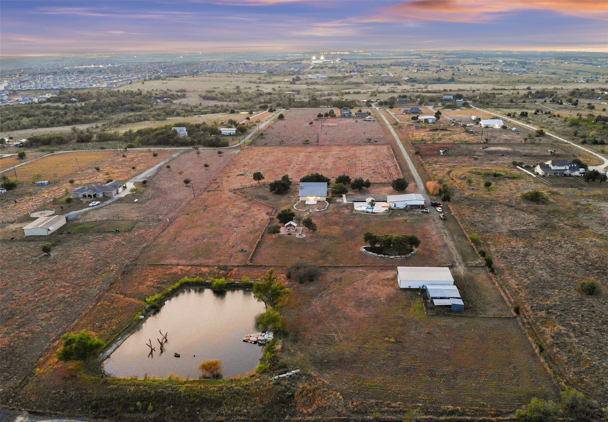 14409 Bois D Arc Ln Property Photo 2