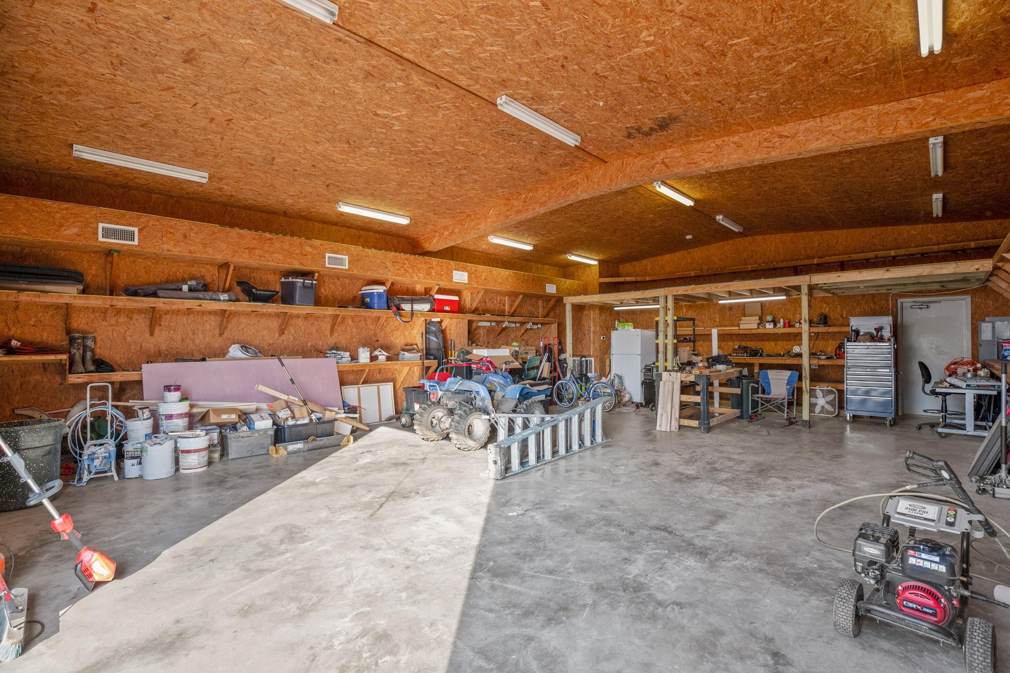 14409 Bois D Arc Ln Property Photo 33