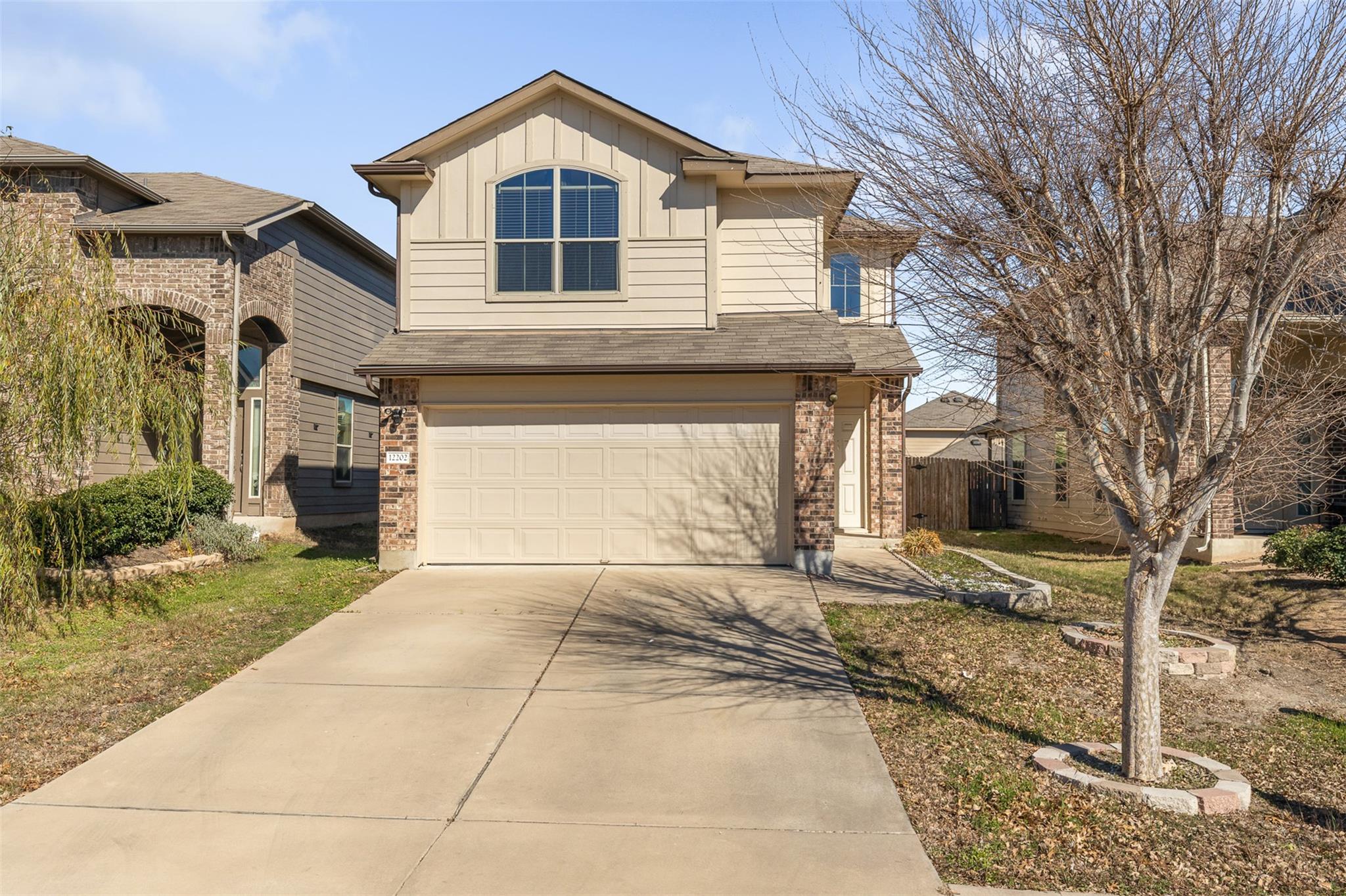 12202 Walter Vaughn Dr Property Photo 1
