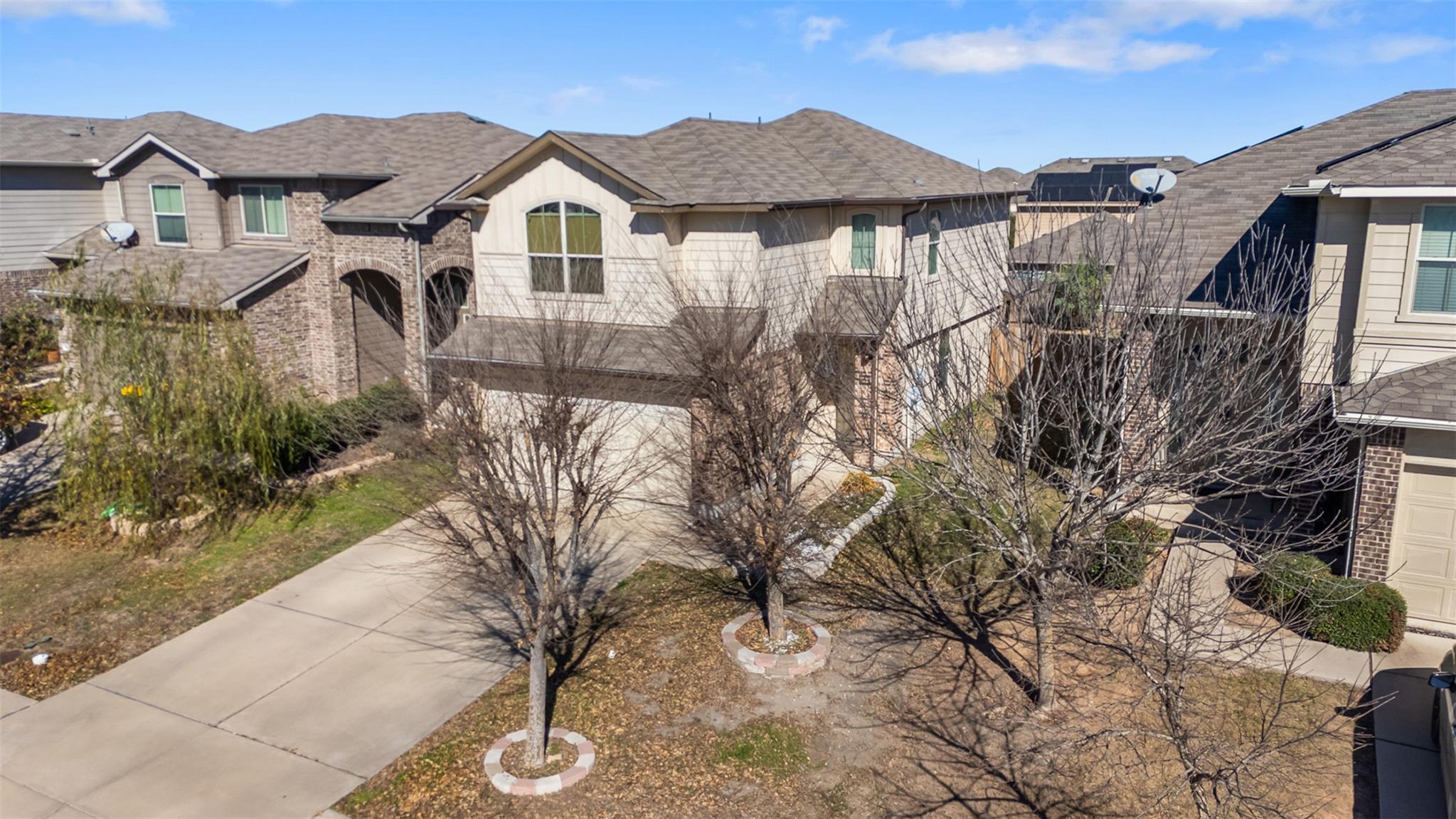 12202 Walter Vaughn Dr Property Photo 4