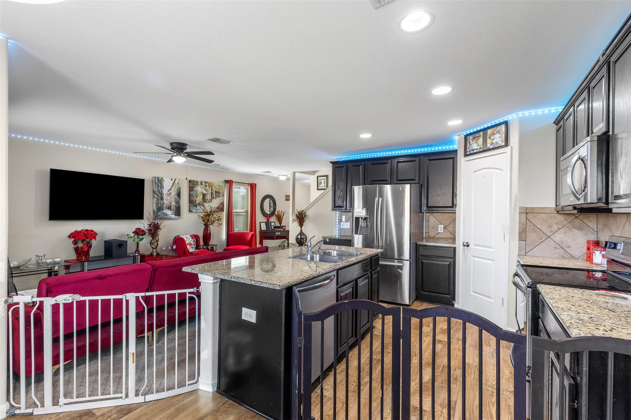 12202 Walter Vaughn Dr Property Photo 8