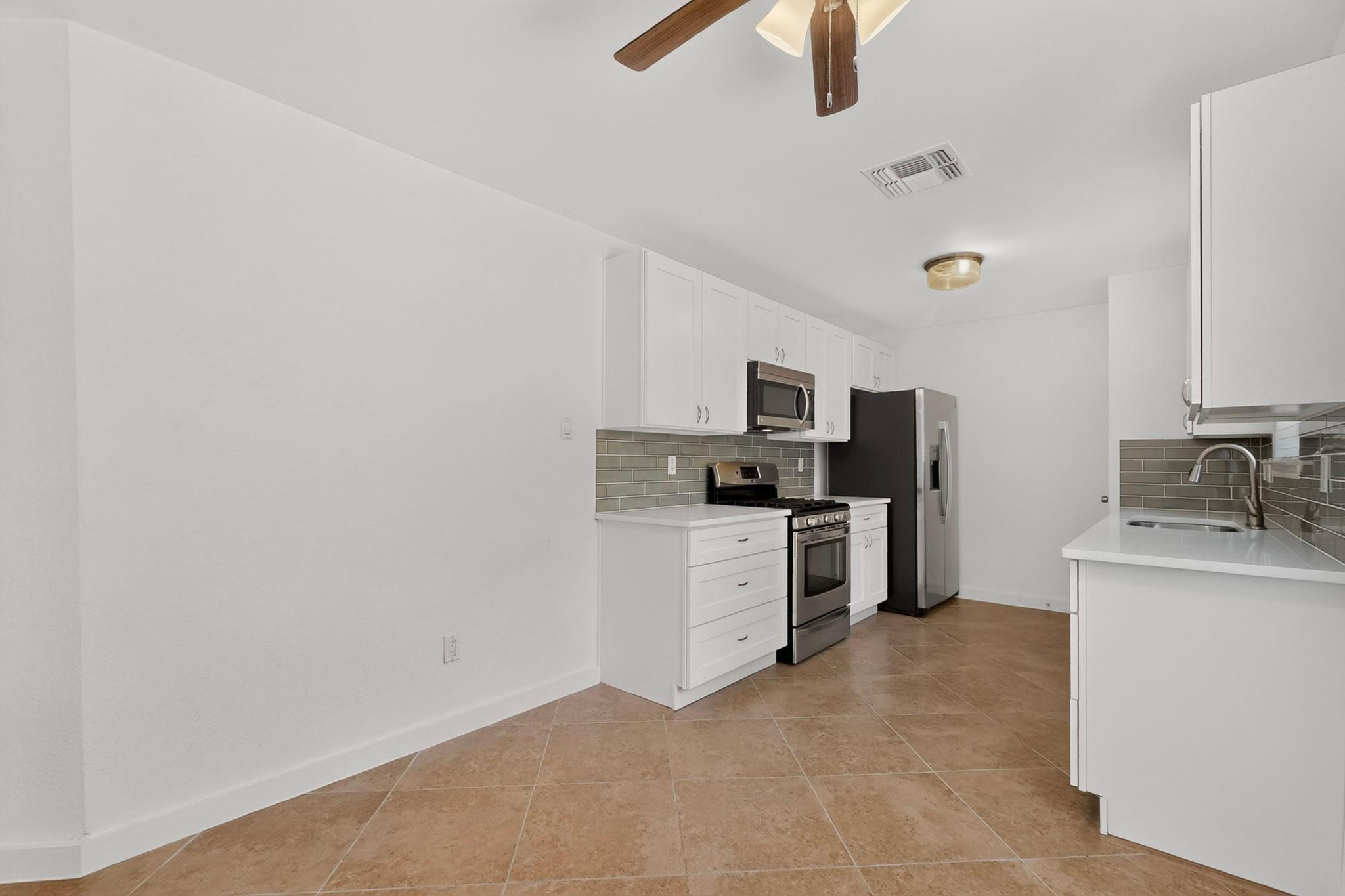 12018 Rotherham Dr Property Photo 11