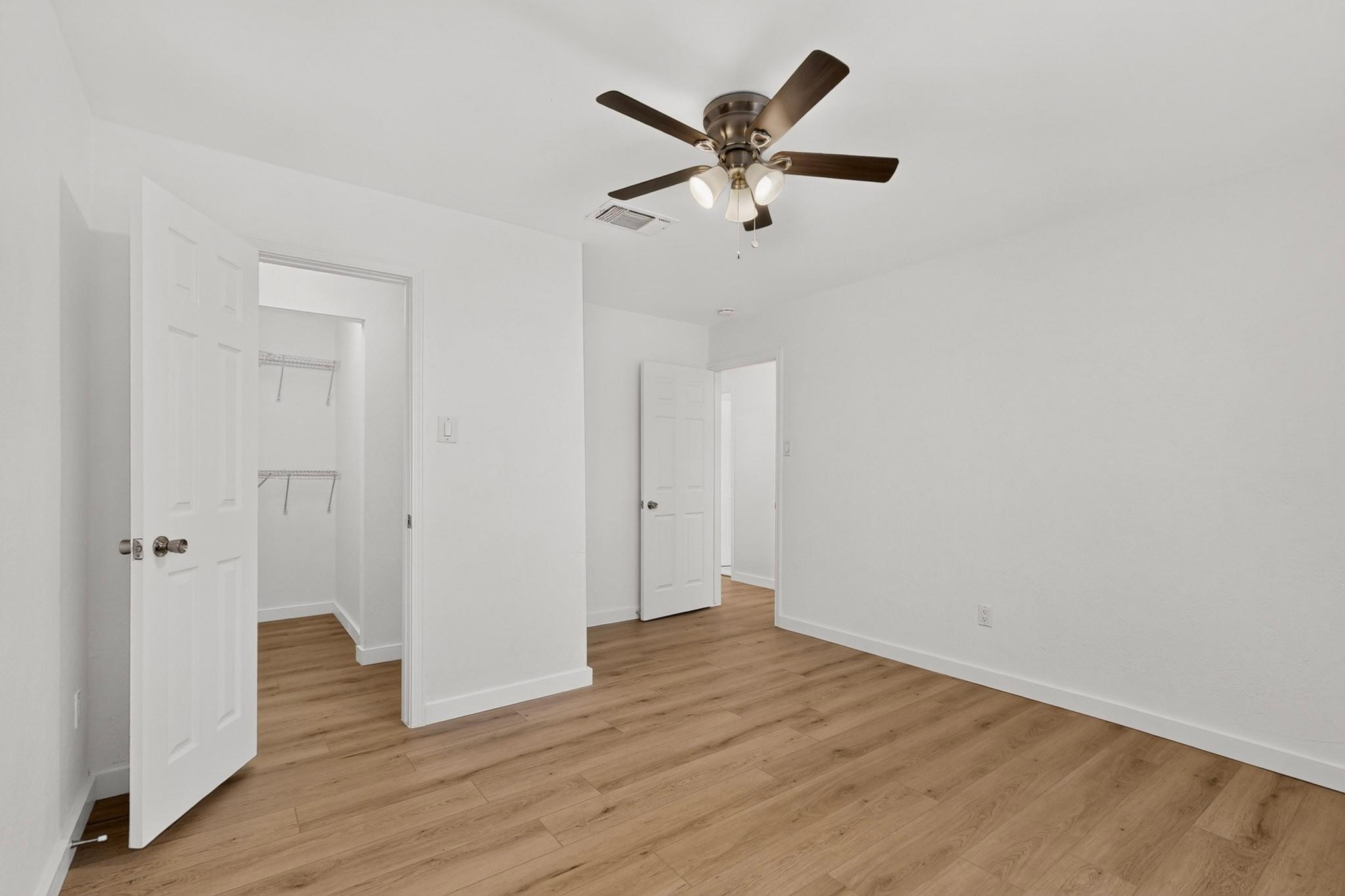 12018 Rotherham Dr Property Photo 18