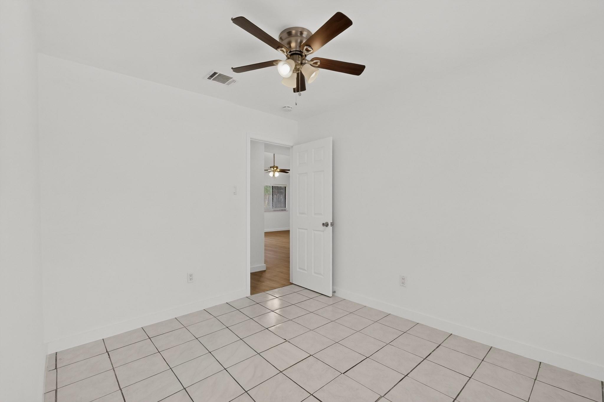 12018 Rotherham Dr Property Photo 24