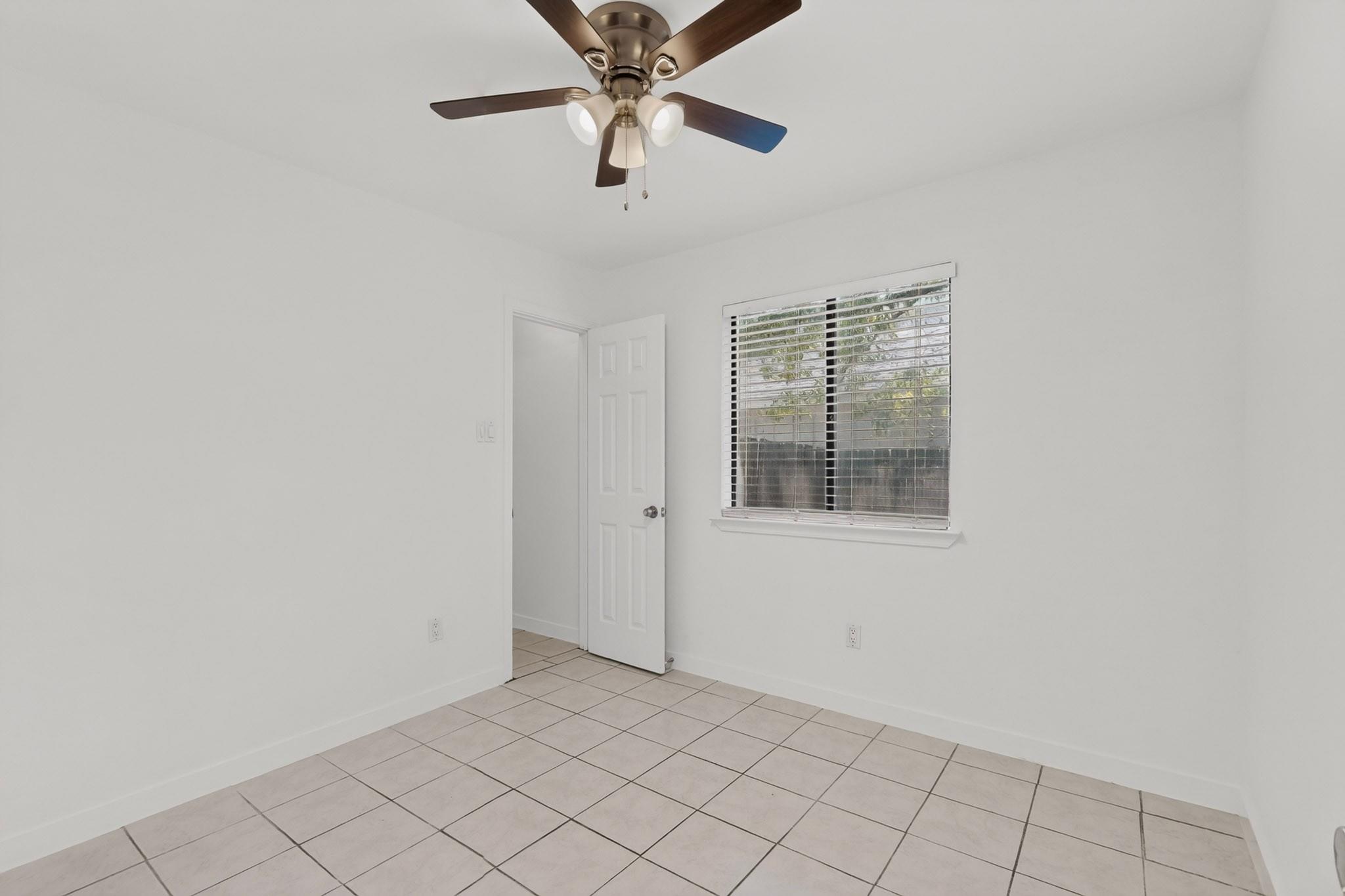 12018 Rotherham Dr Property Photo 25