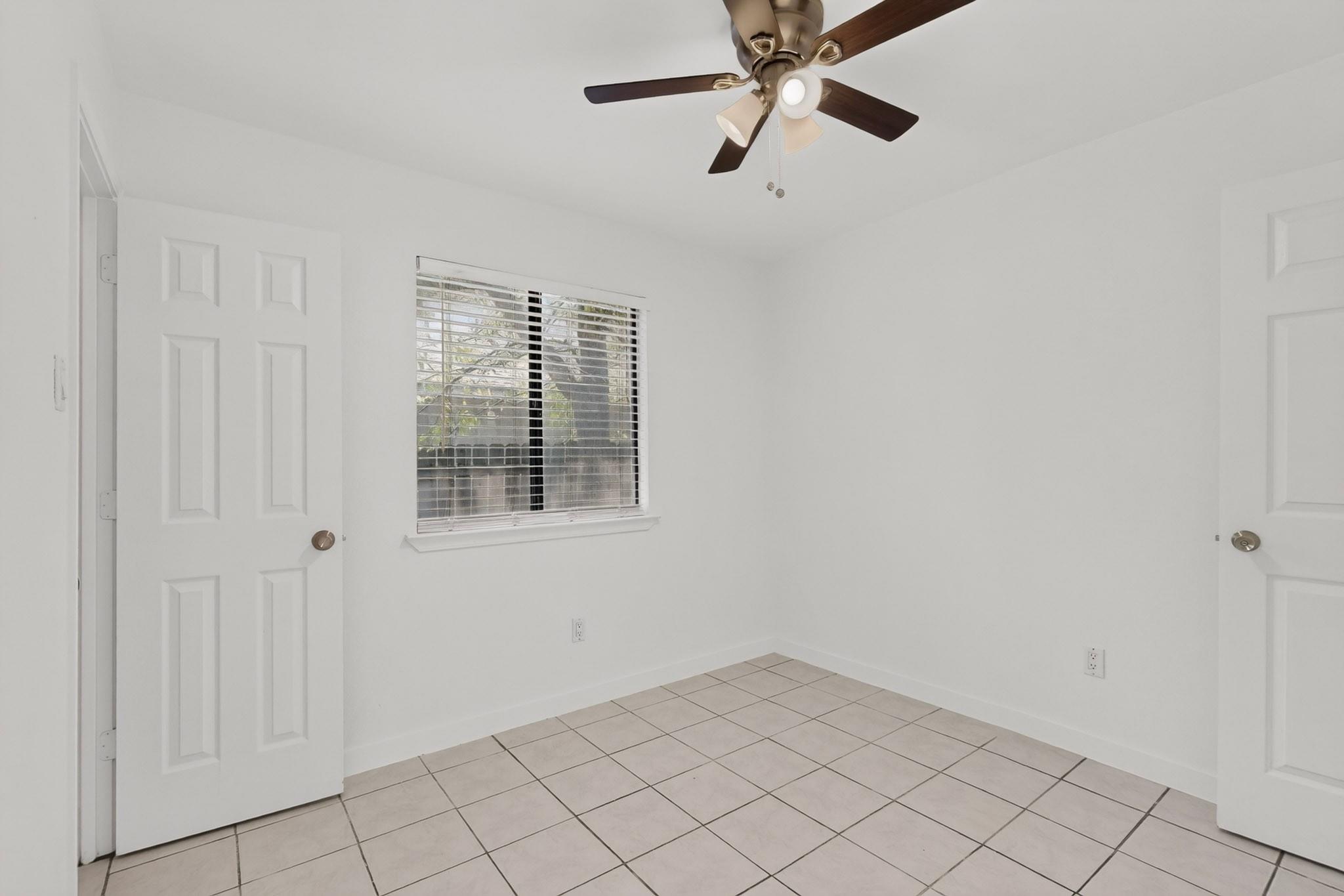 12018 Rotherham Dr Property Photo 26