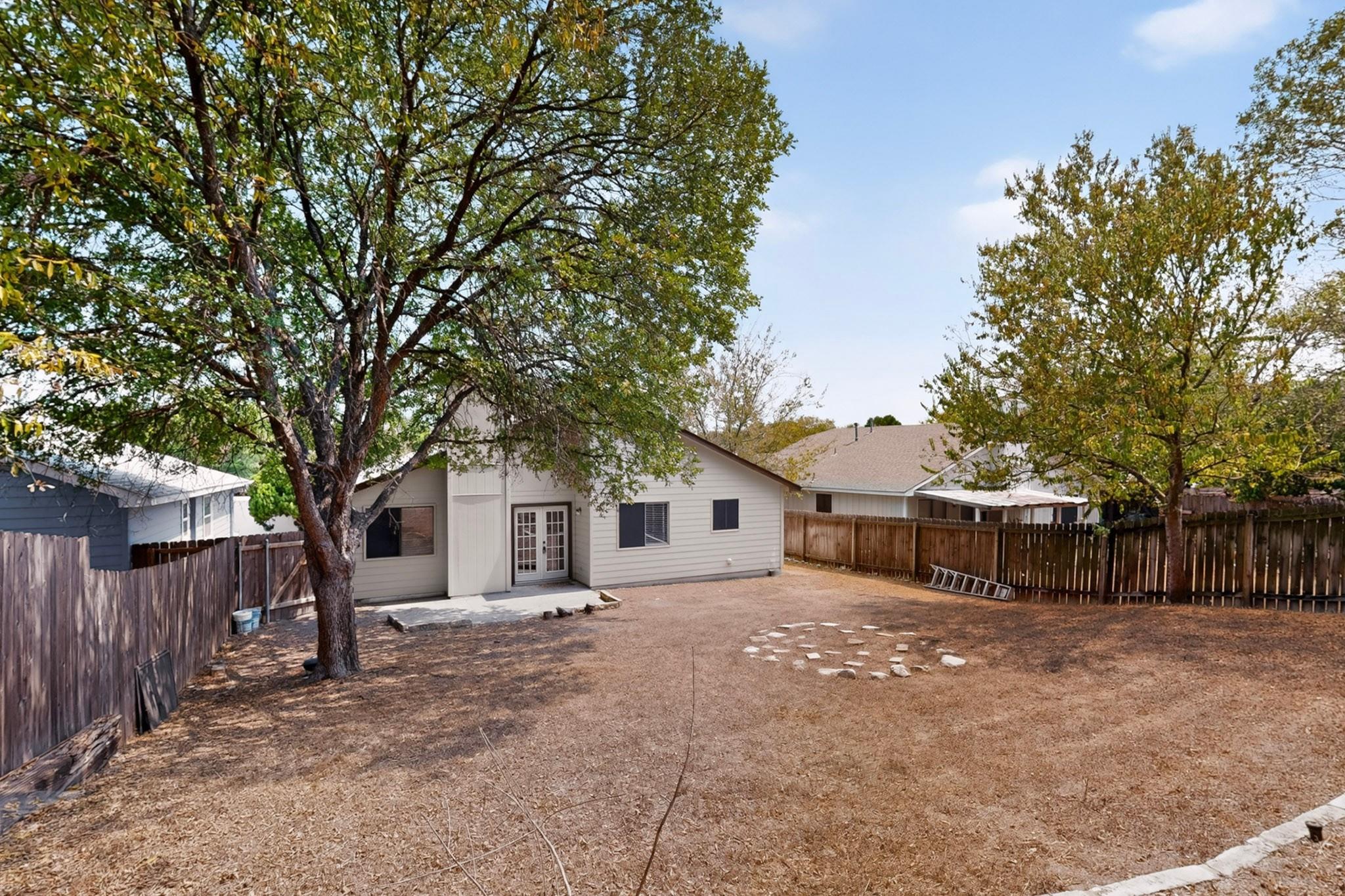 12018 Rotherham Dr Property Photo 30