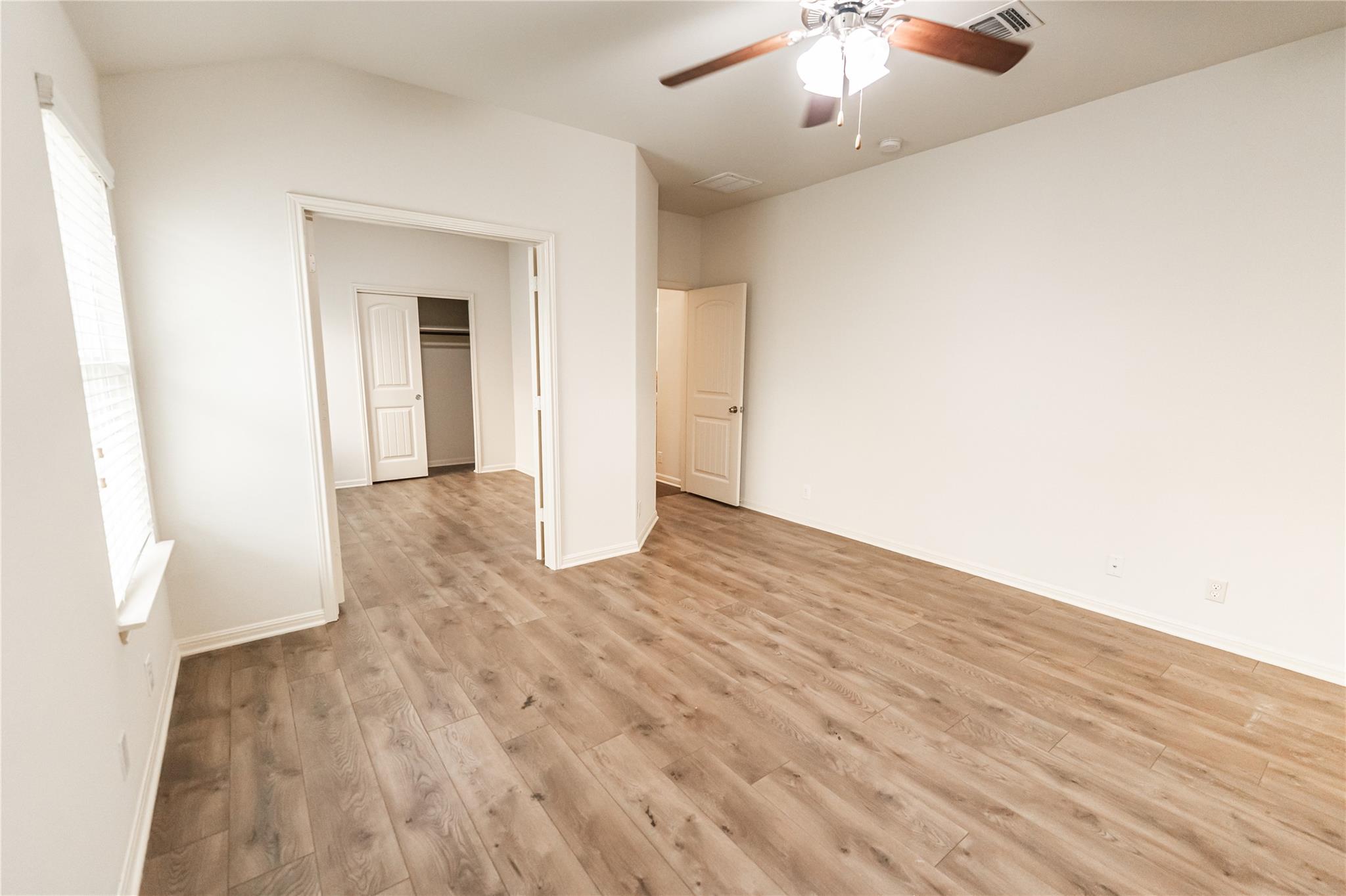 11409 Satchel Dr Property Photo 15