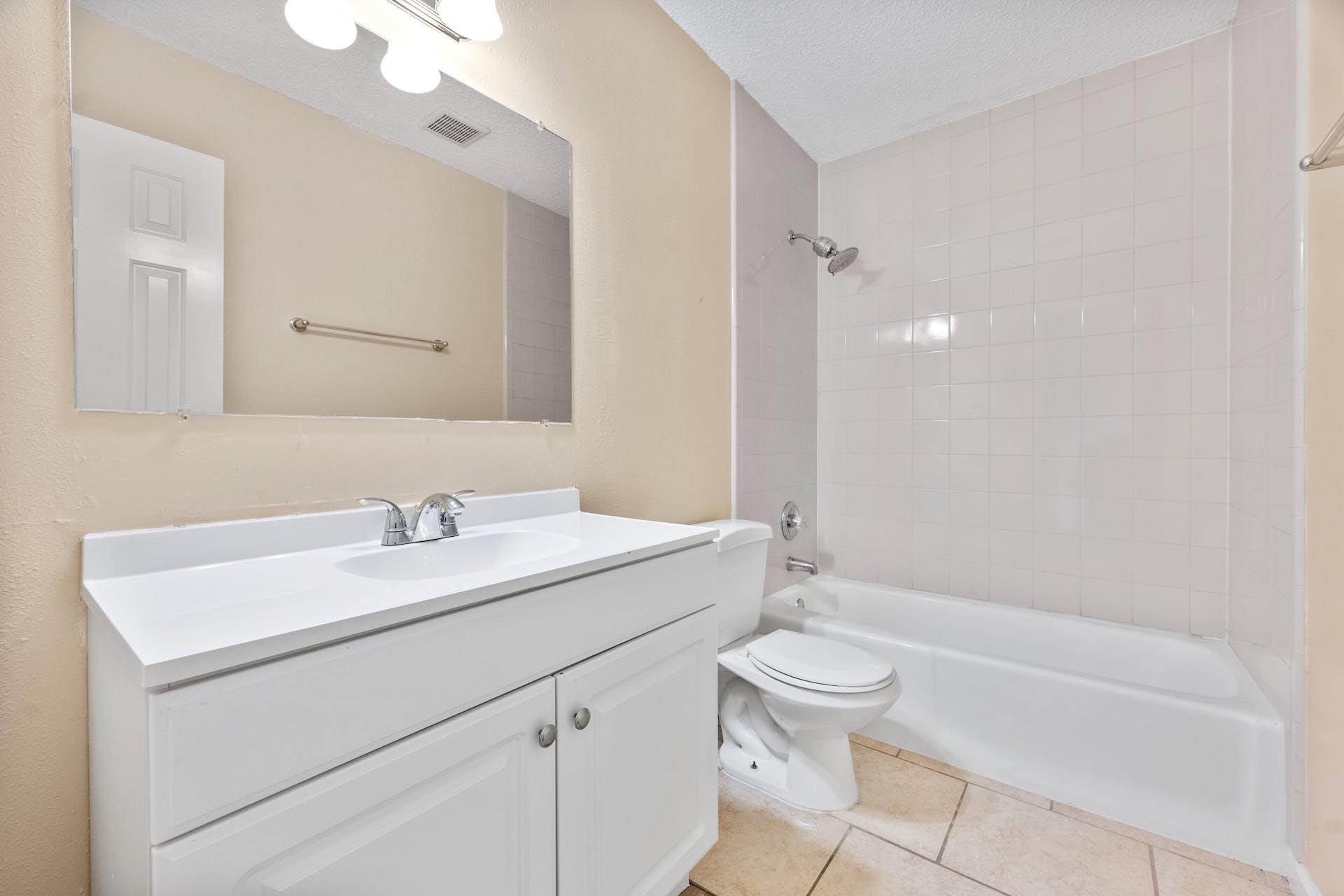 3404 Willowrun Cv #a Property Photo 8