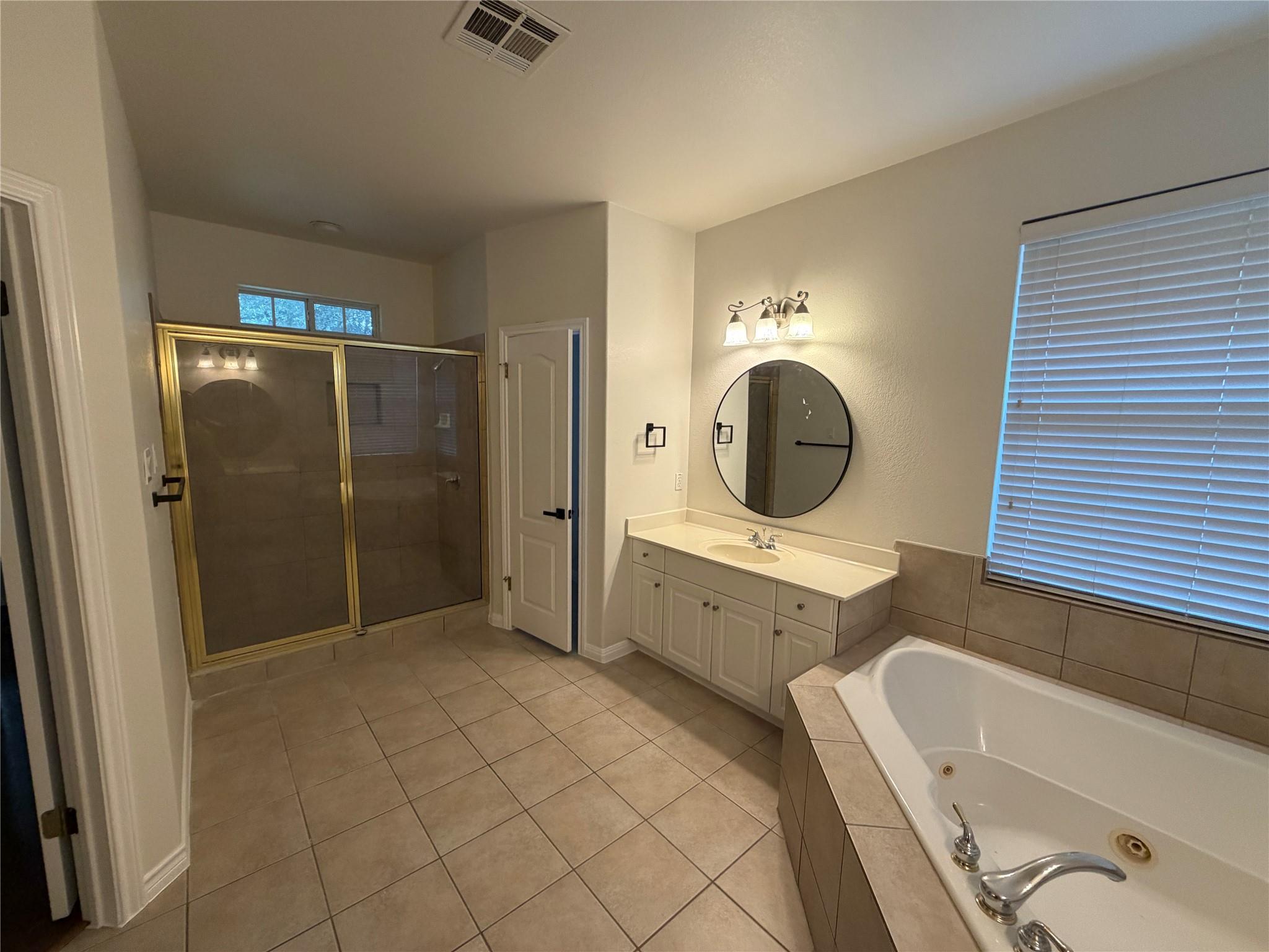2412 Arbor Dr Property Photo 19
