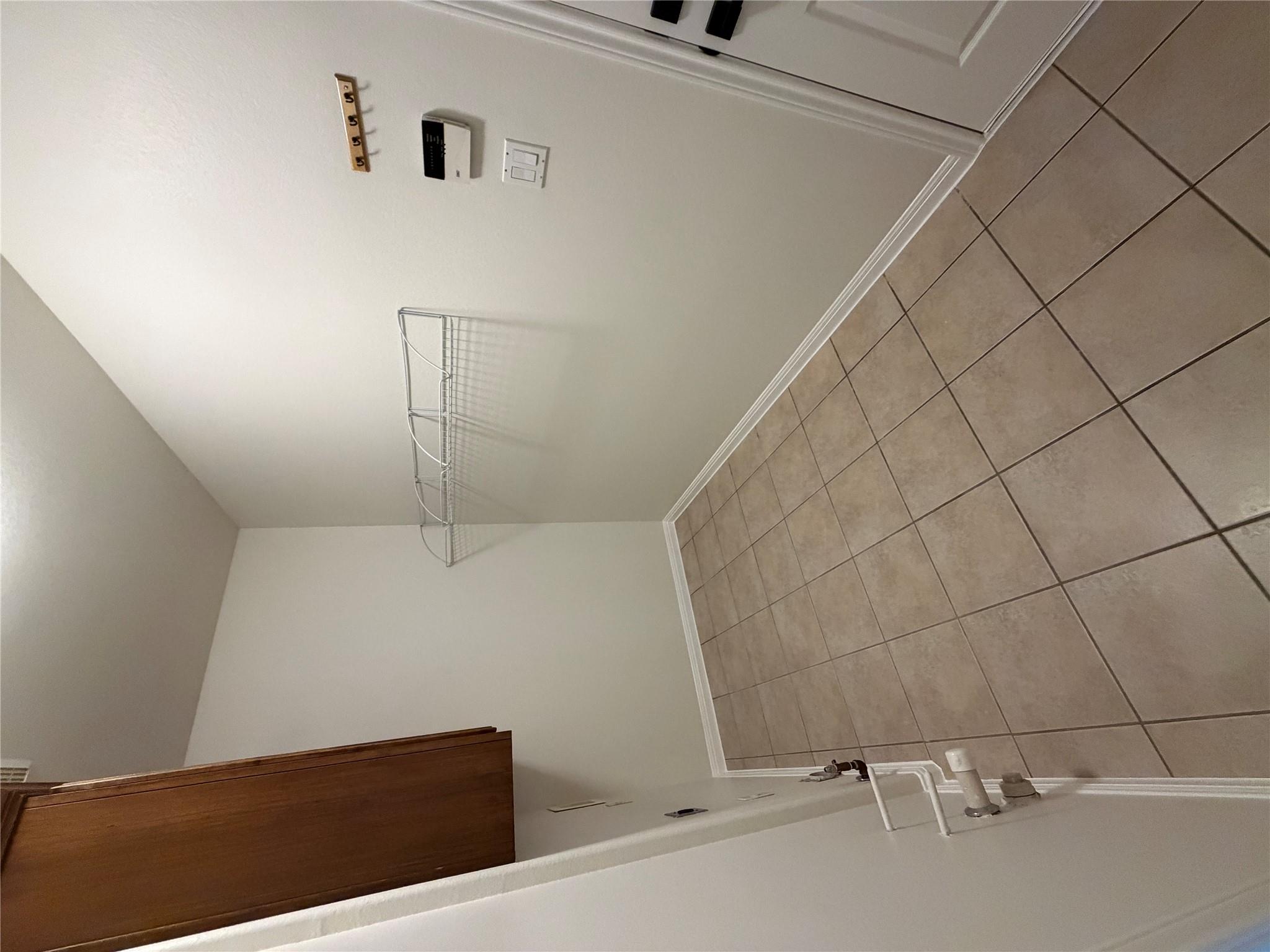 2412 Arbor Dr Property Photo 30