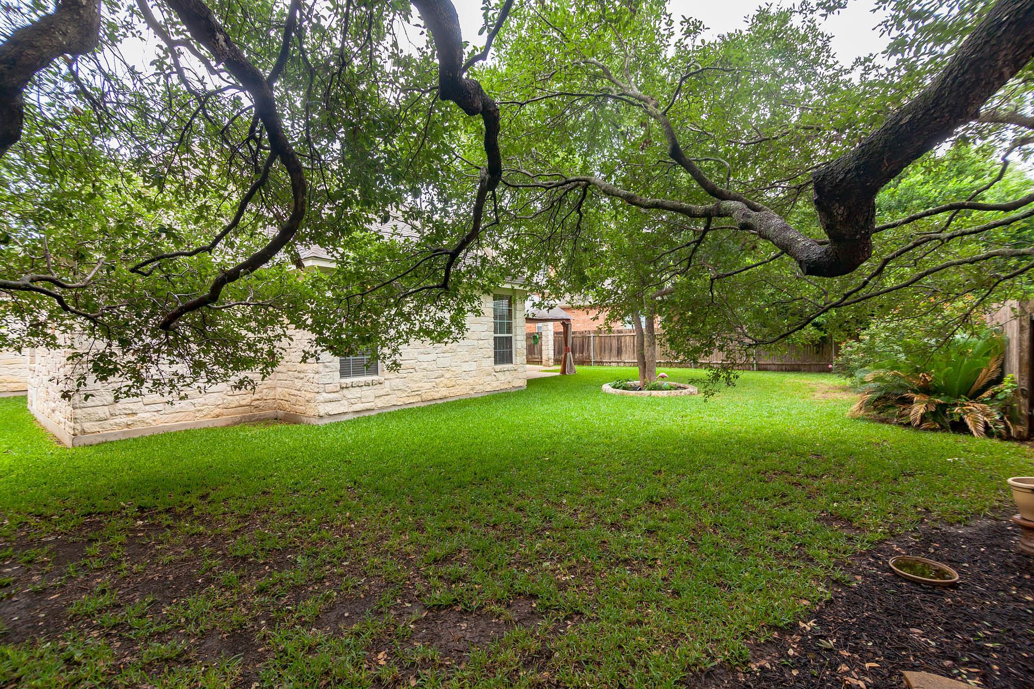 2412 Arbor Dr Property Photo 33