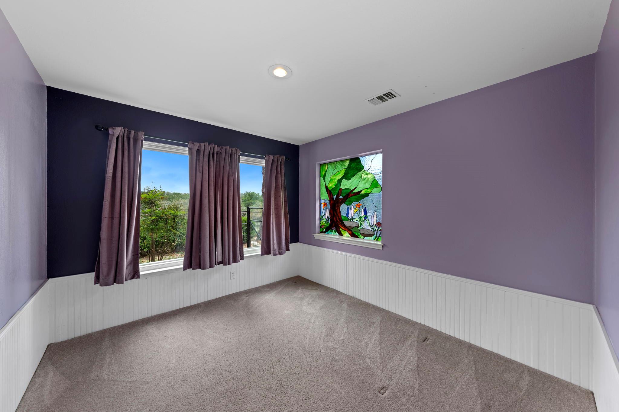 100 Rainbow's End None Property Photo 12
