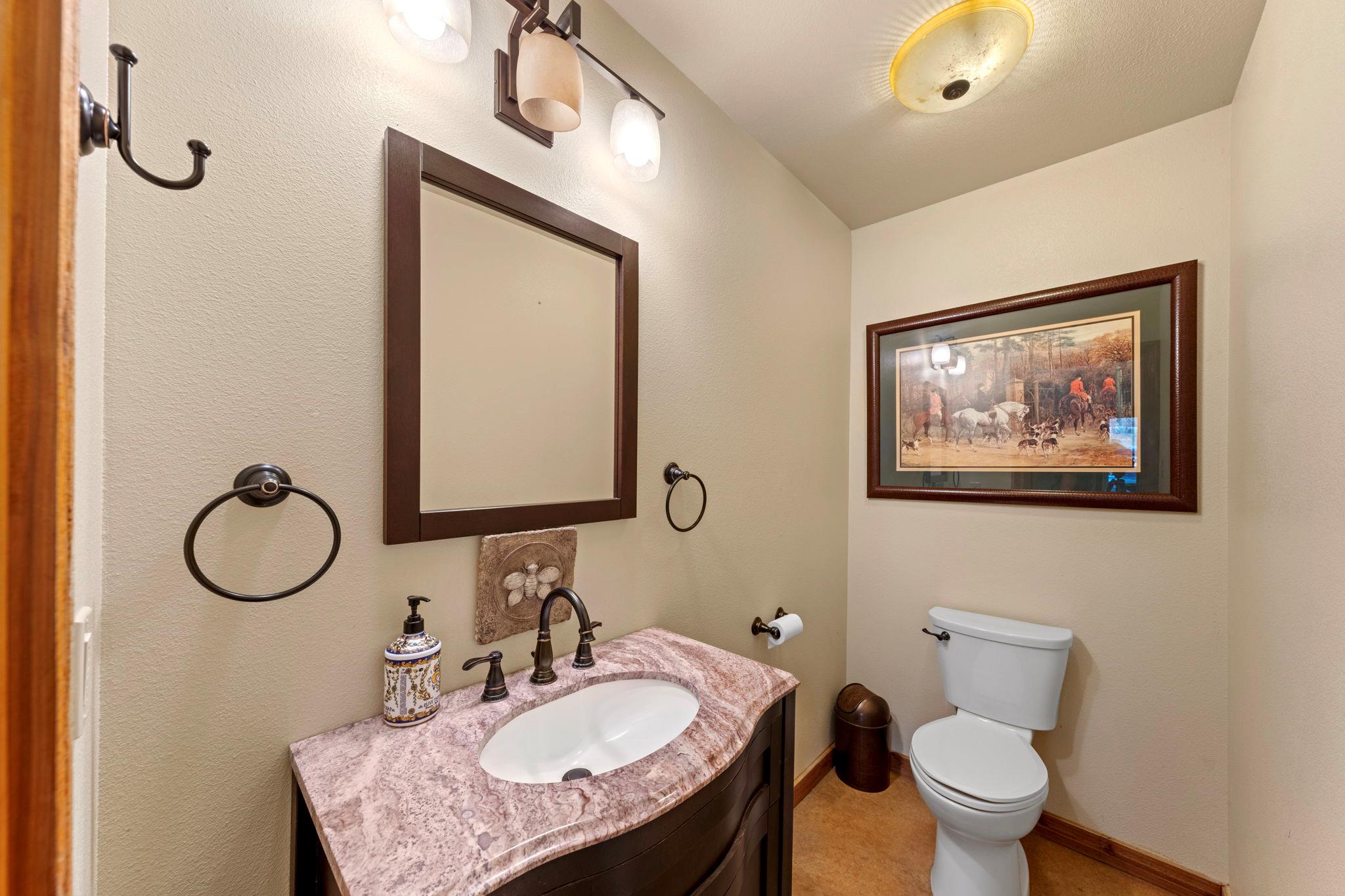 100 Rainbow's End None Property Photo 32