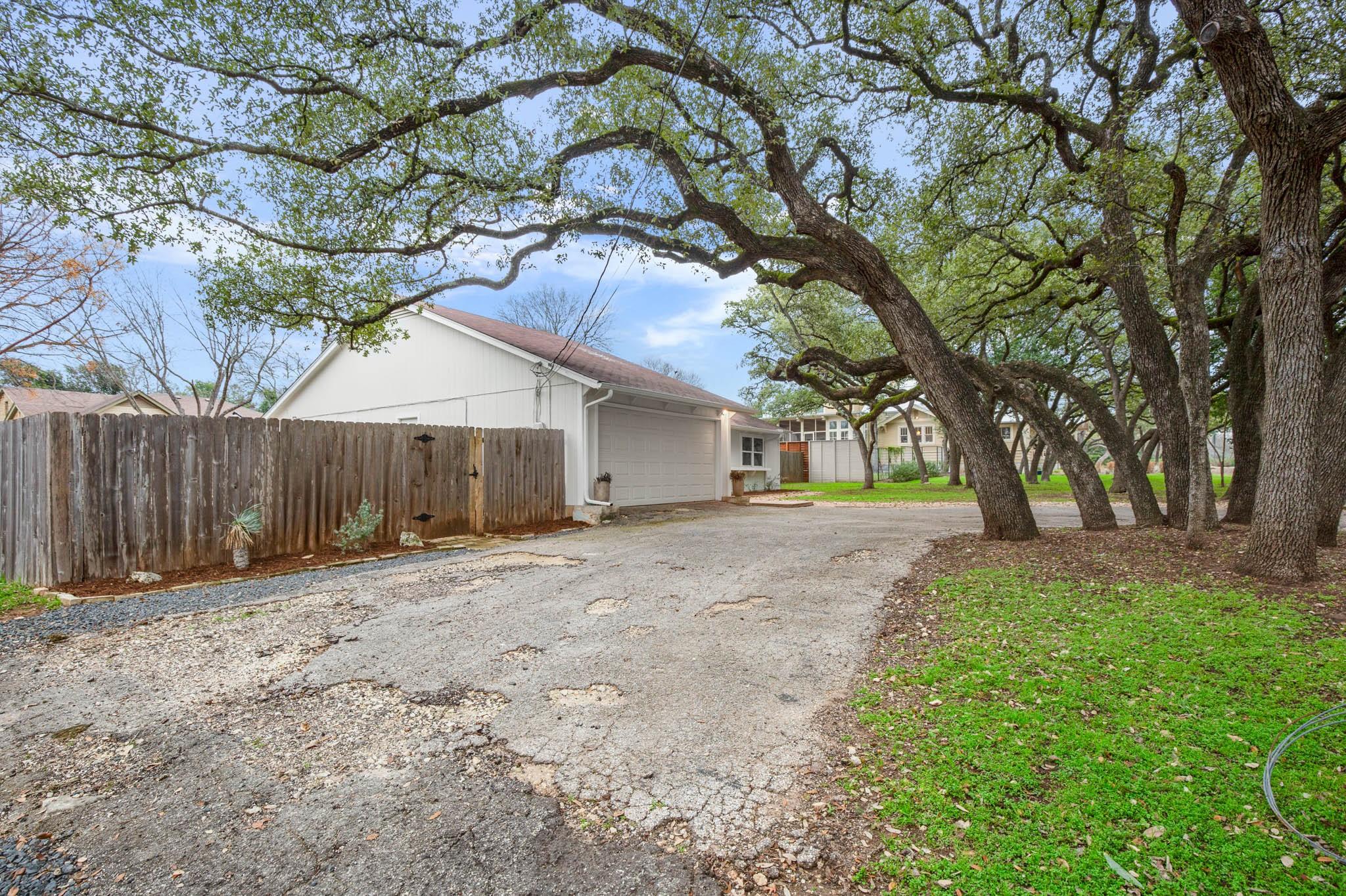 1907 Casa Grande Dr Property Photo 34