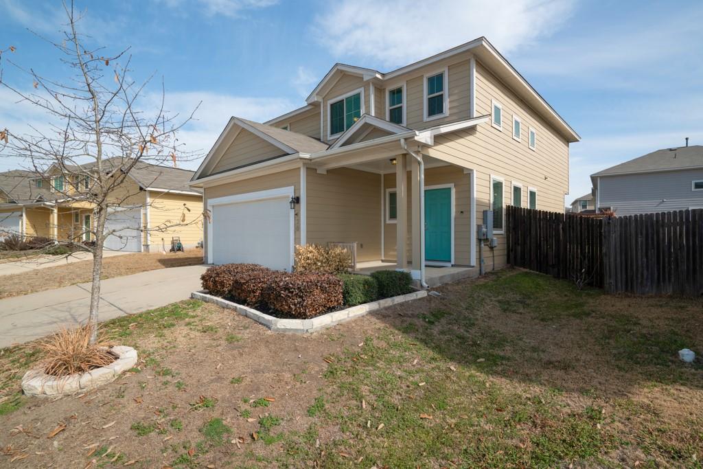 156 Triumph Rd Property Photo 2