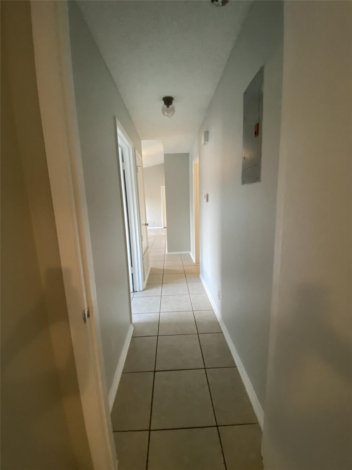 2602 Aftonshire Way #a Property Photo 12